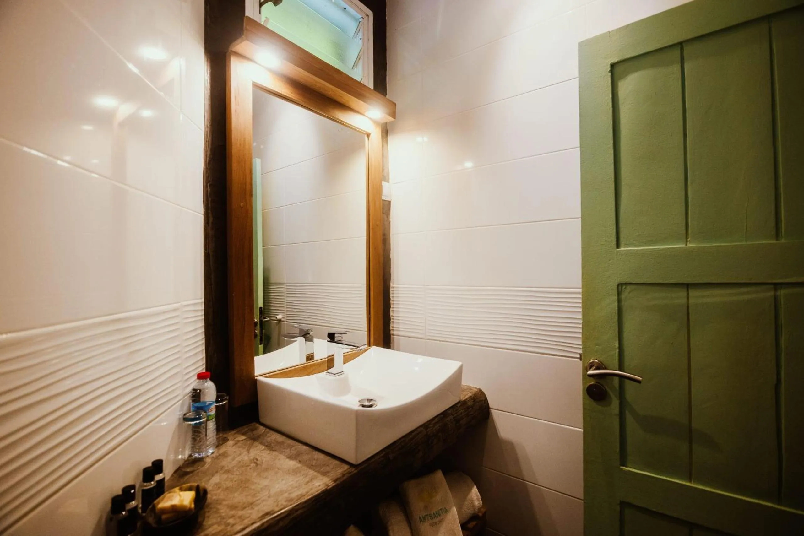 Bathroom in Antsanitia Resort