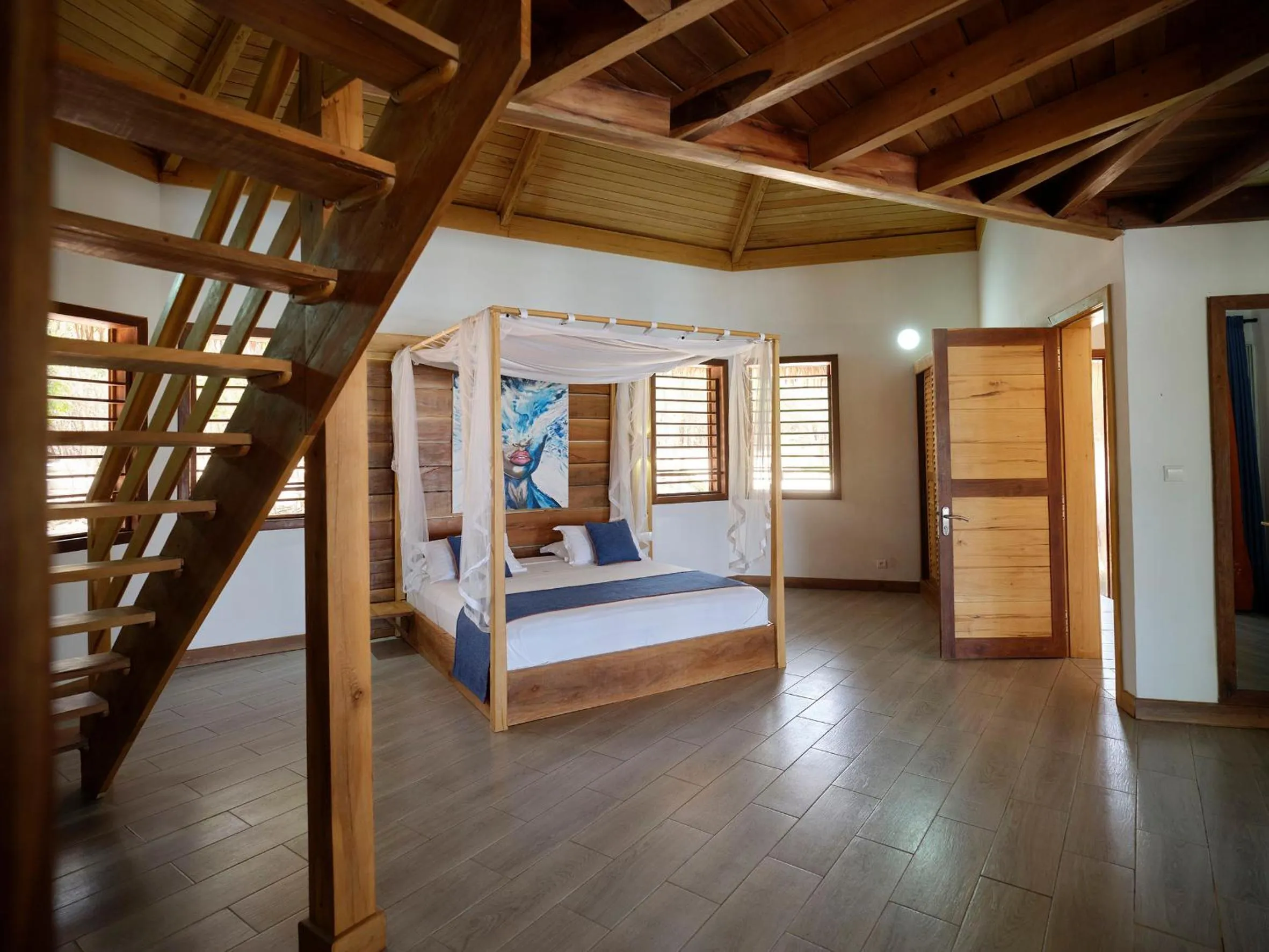 Photo of the whole room, Bed in Antsanitia Resort