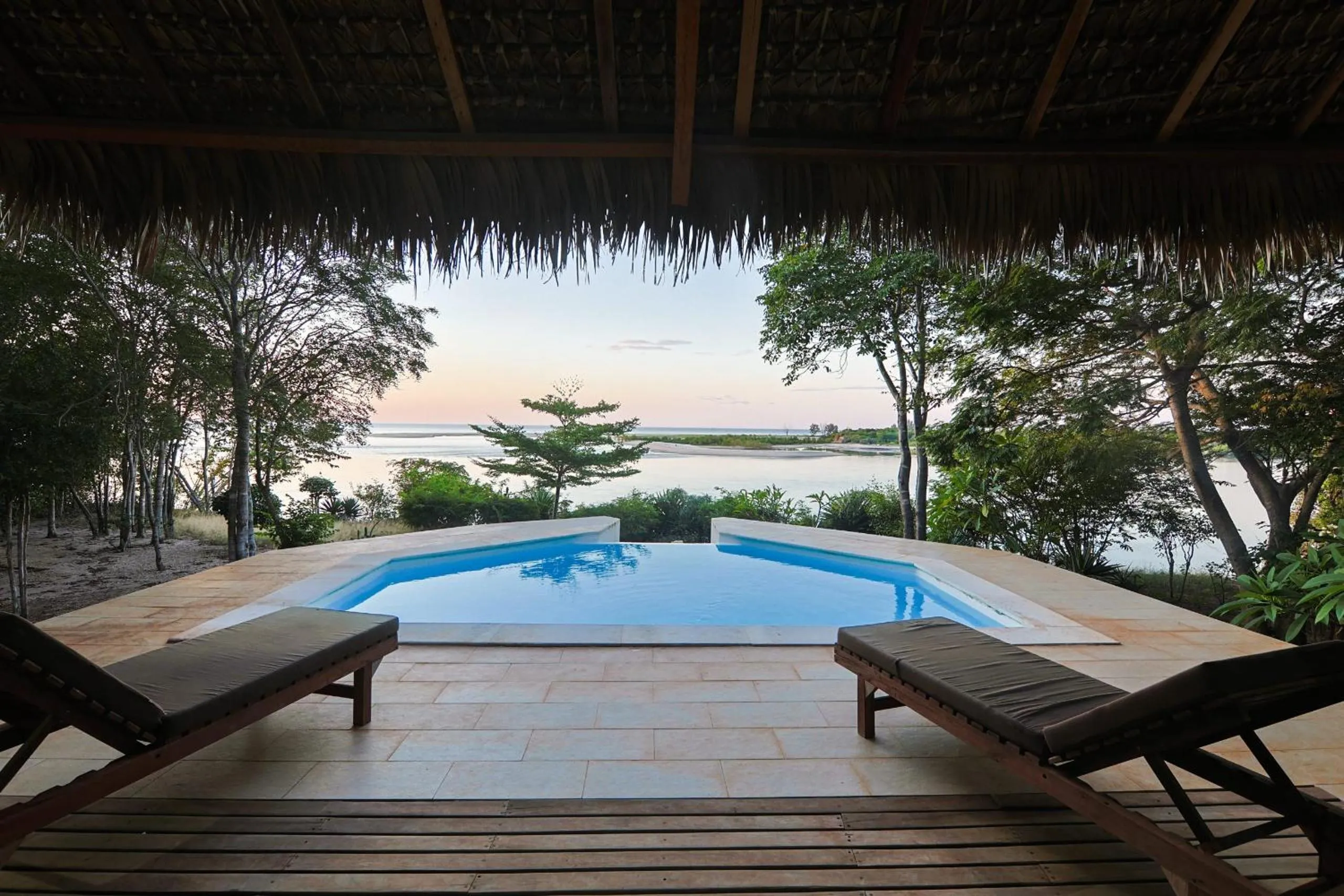 Swimming pool in Antsanitia Resort