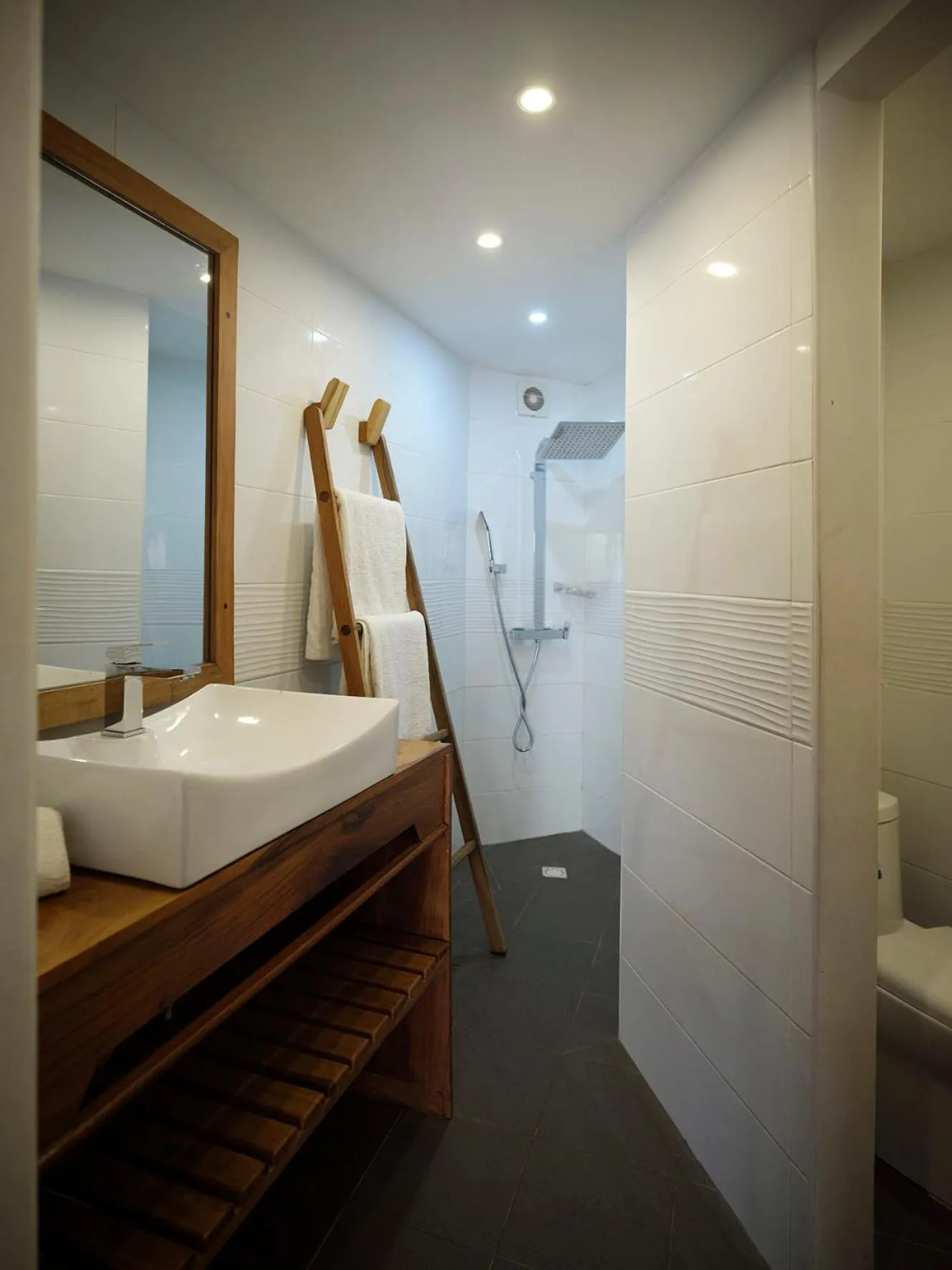 Bathroom in Antsanitia Resort