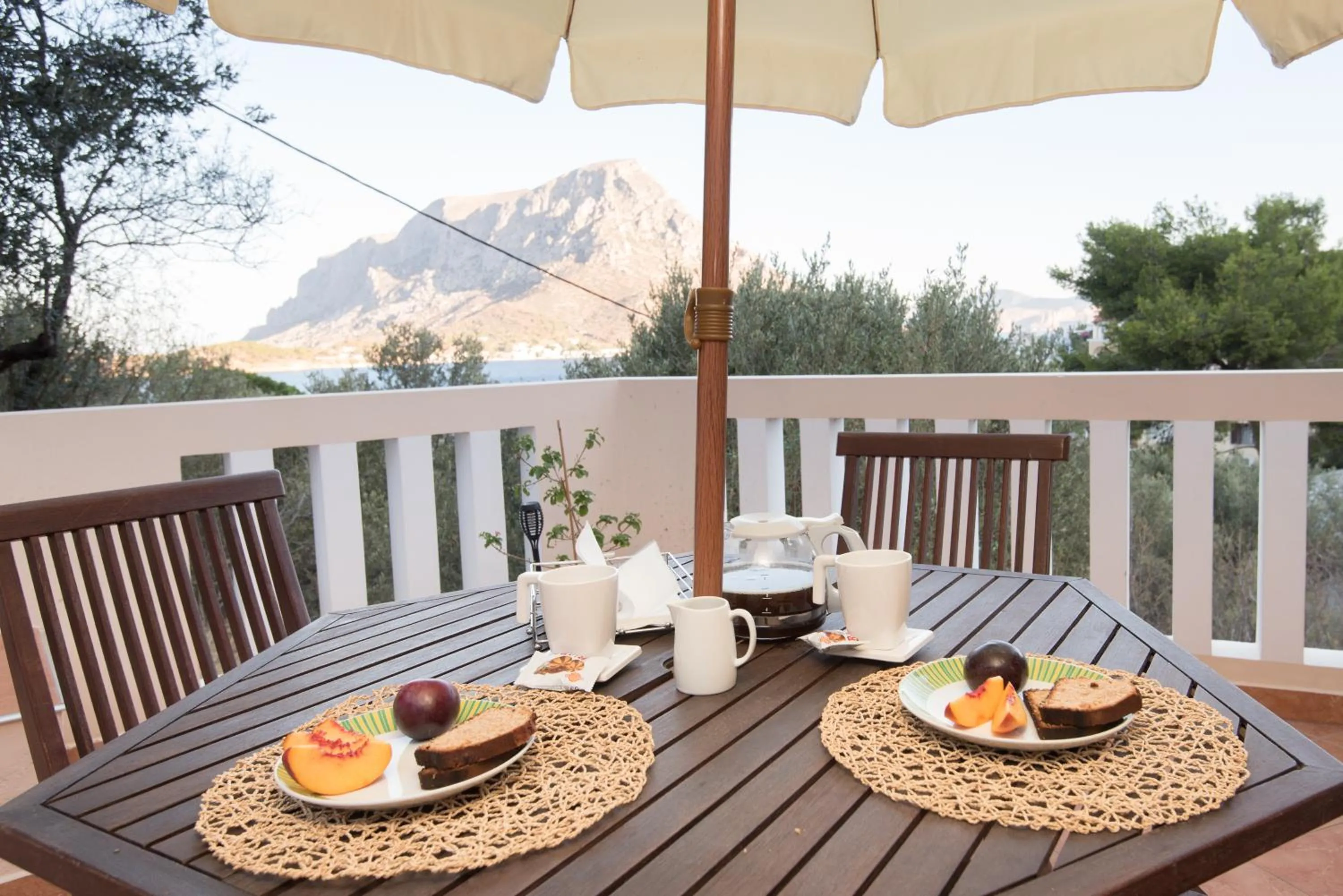 Day in Myrties Boutique Apartments