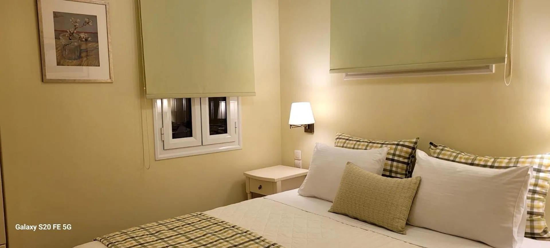 Bedroom, Bed in Myrties Boutique Apartments