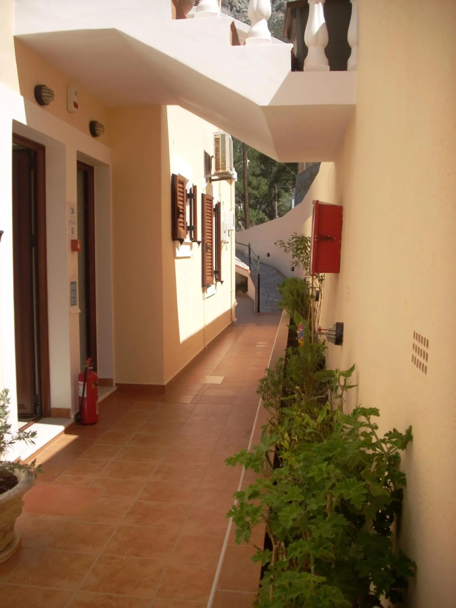 Day in Myrties Boutique Apartments