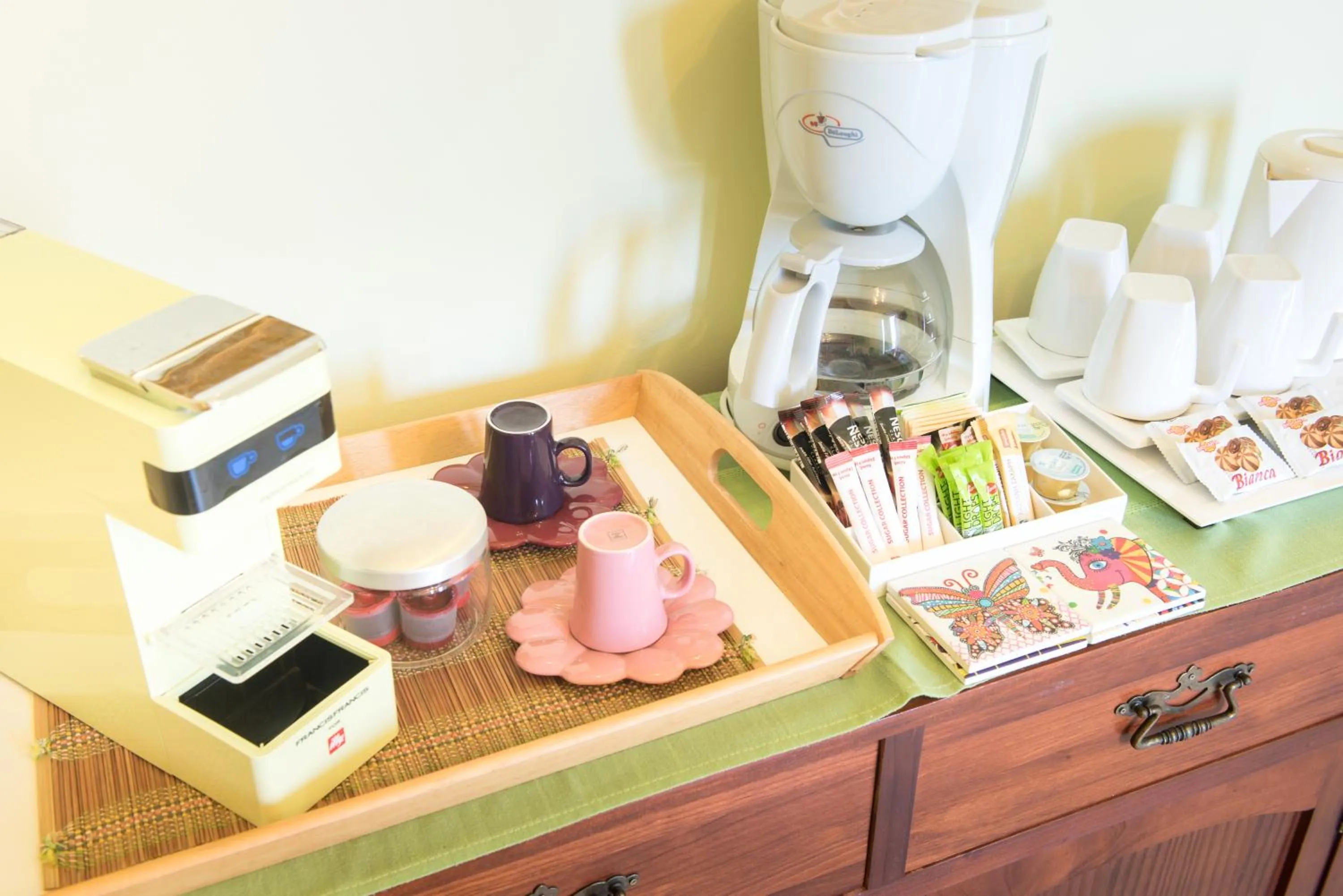 Coffee/tea facilities in Myrties Boutique Apartments