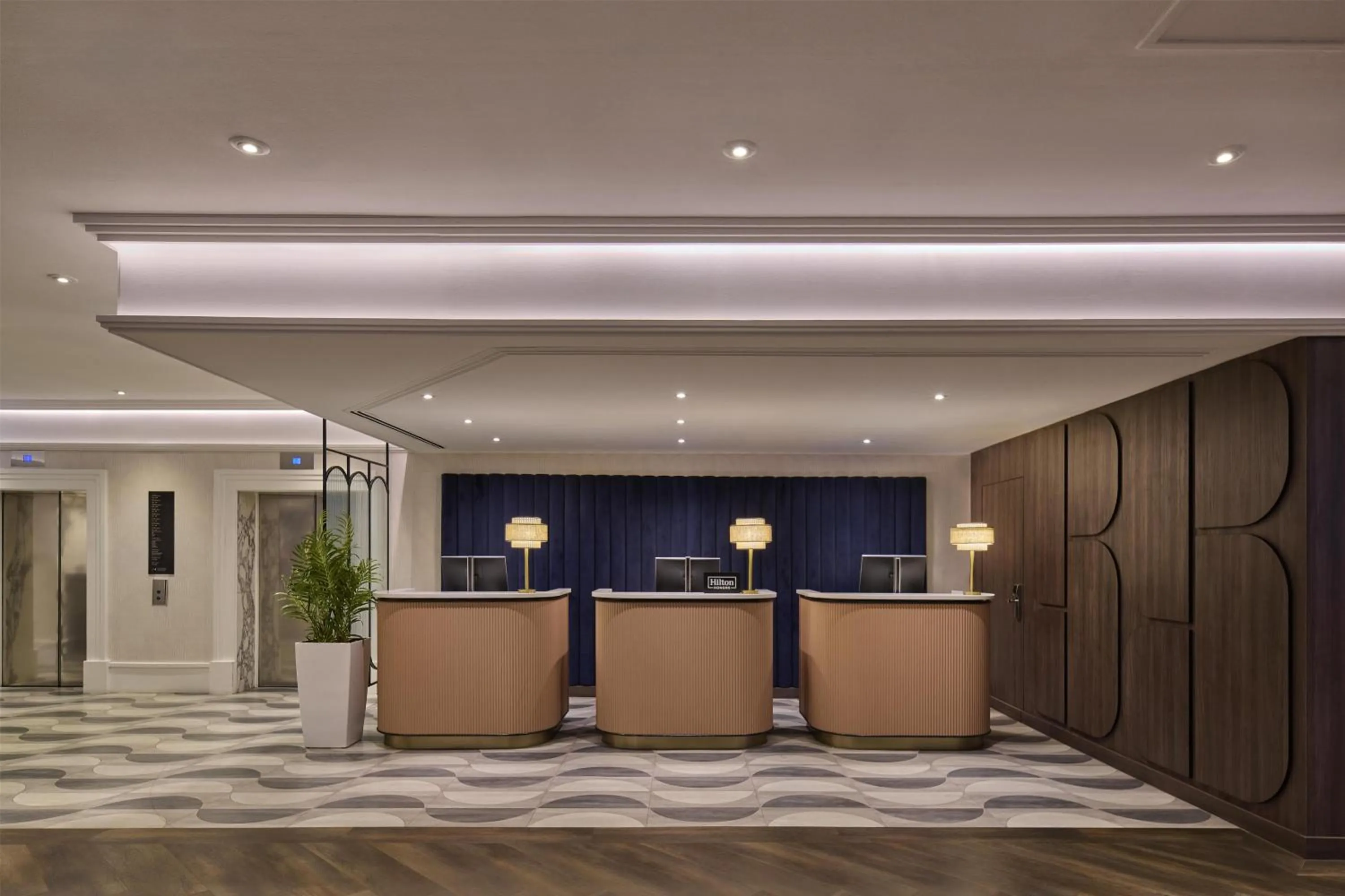 Lobby or reception in Hilton Leeds City