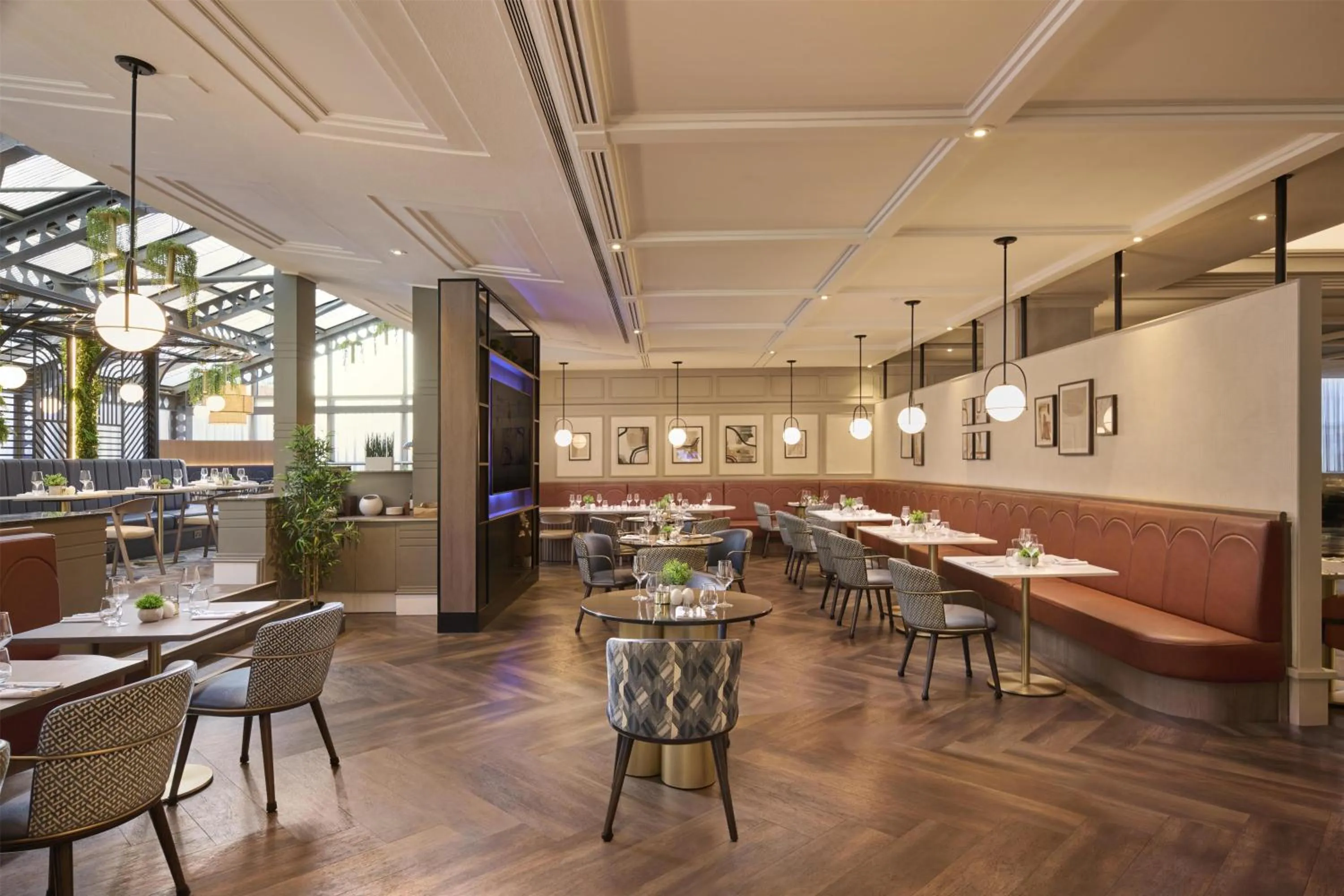 Restaurant/places to eat in Hilton Leeds City