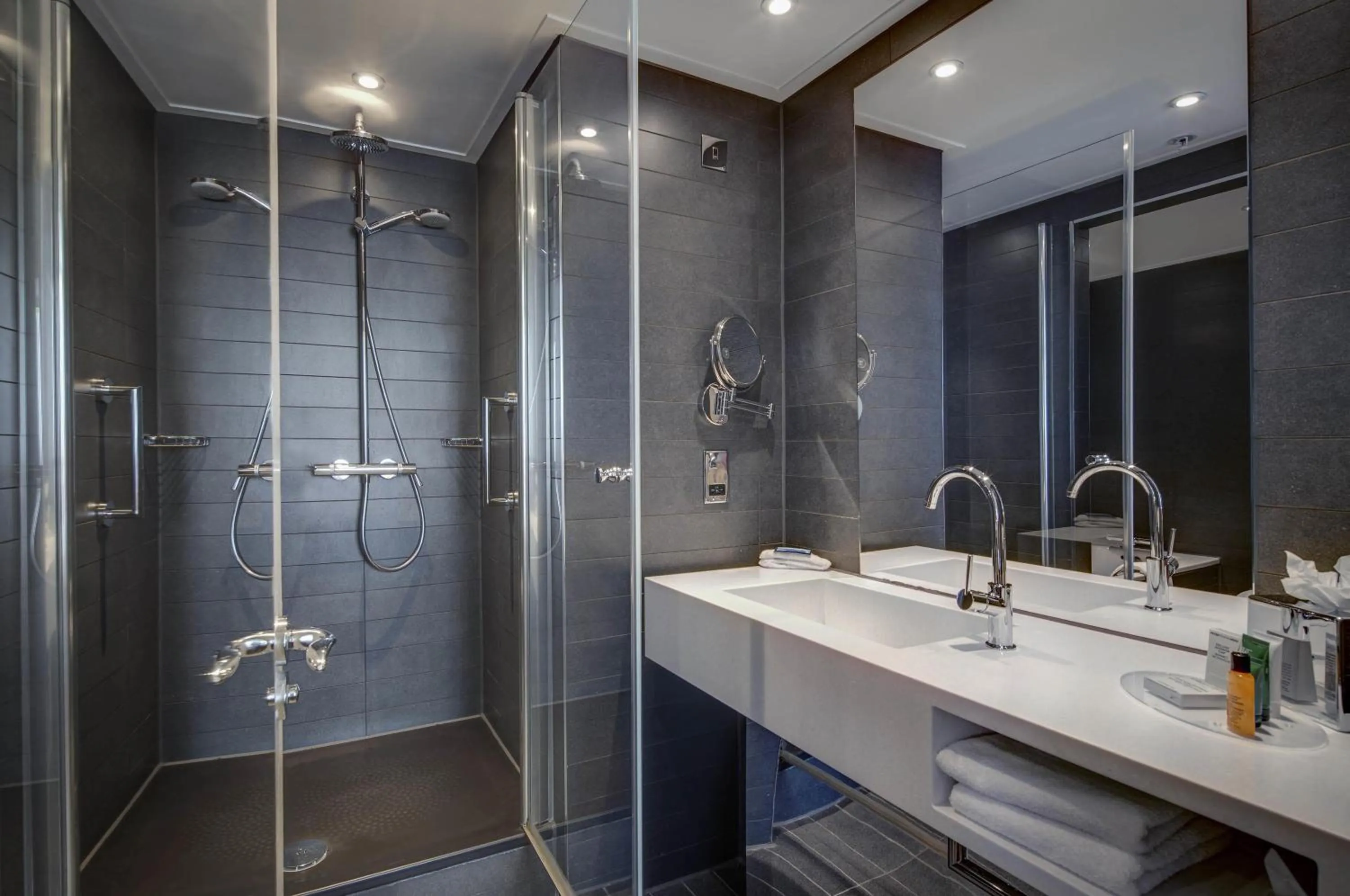 Bathroom in Hilton Leeds City