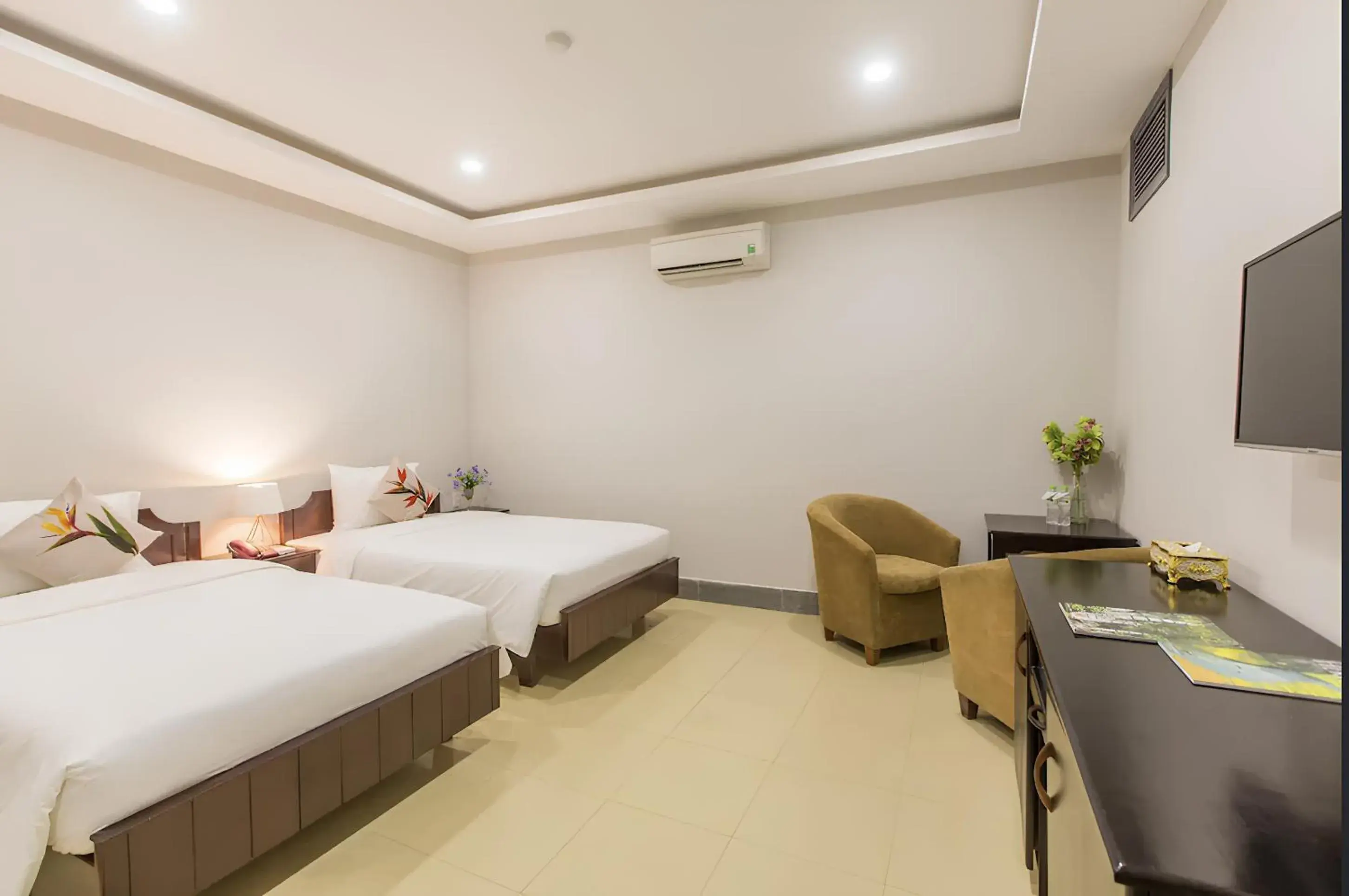 Standard Twin Room in Binh Duong Resident Hotel Standard Twin Room in Binh Duong Resident Hotel