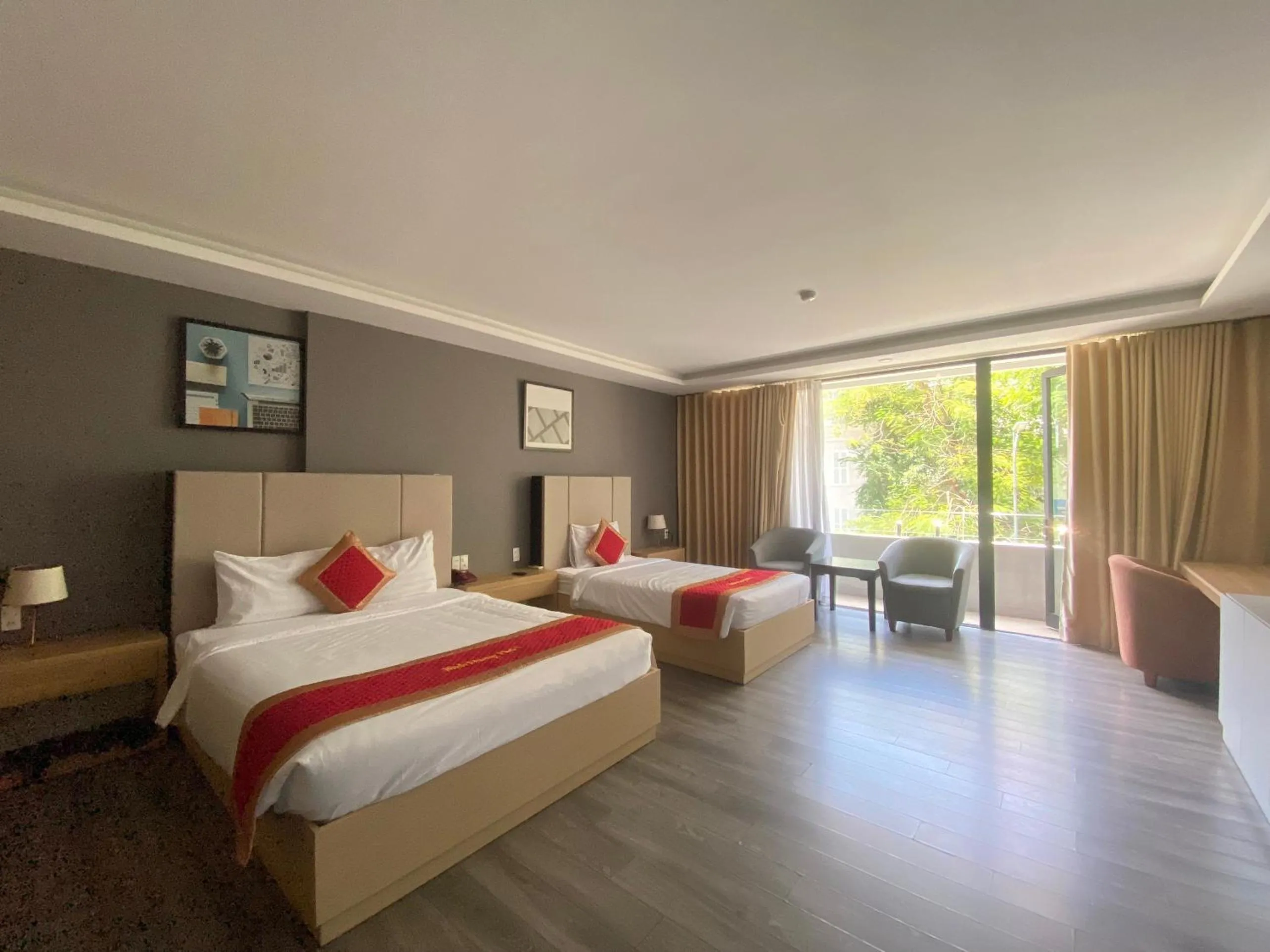 Bed in Binh Duong Resident Hotel