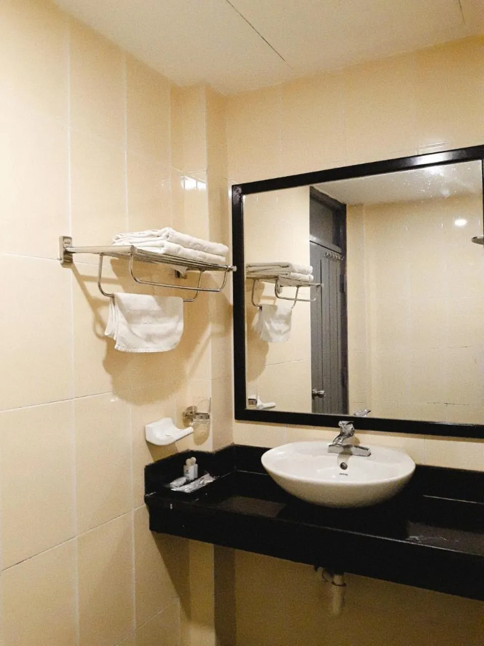 Bathroom in Binh Duong Resident Hotel