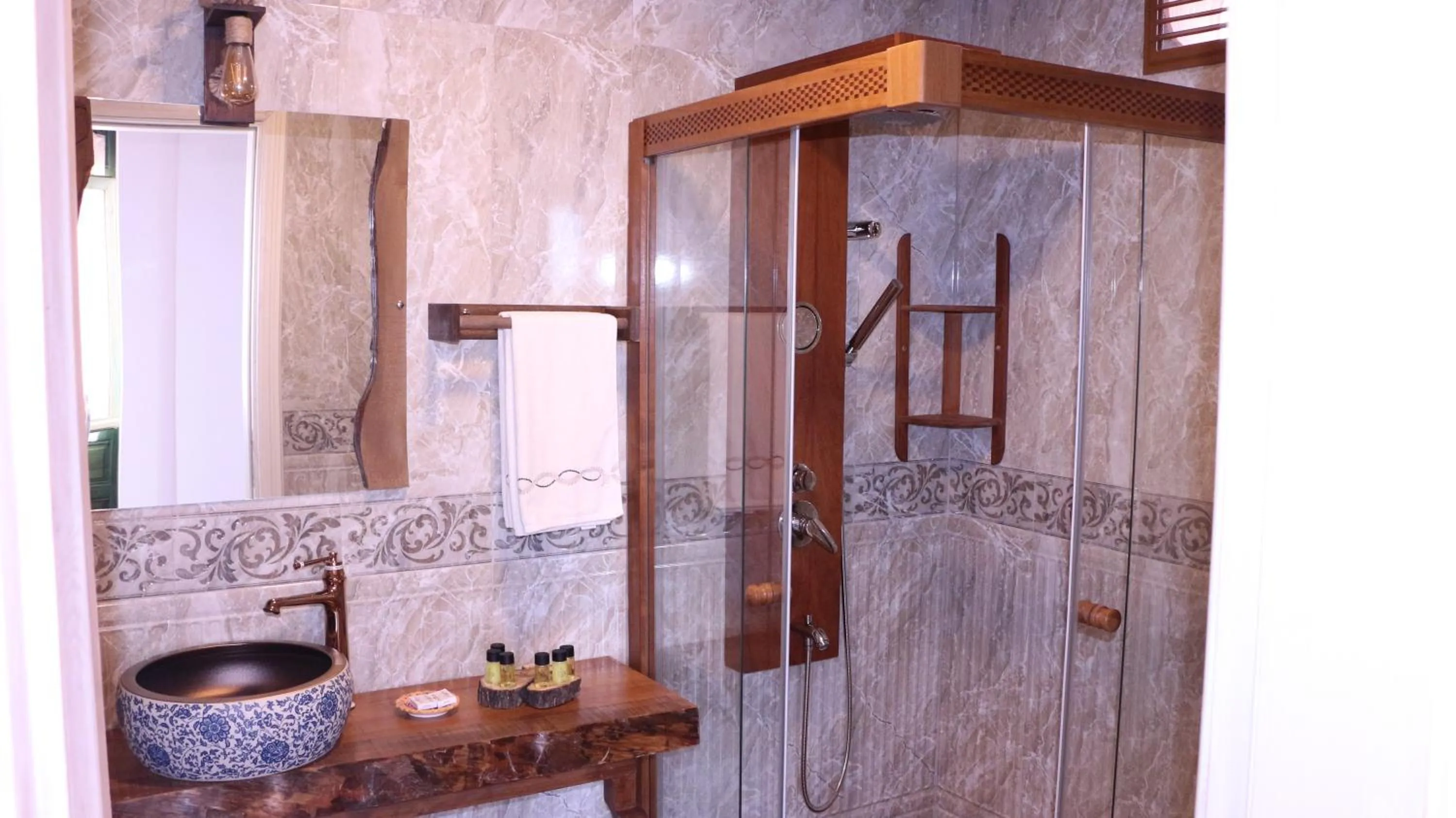 Bathroom in Celsus Boutique Hotel