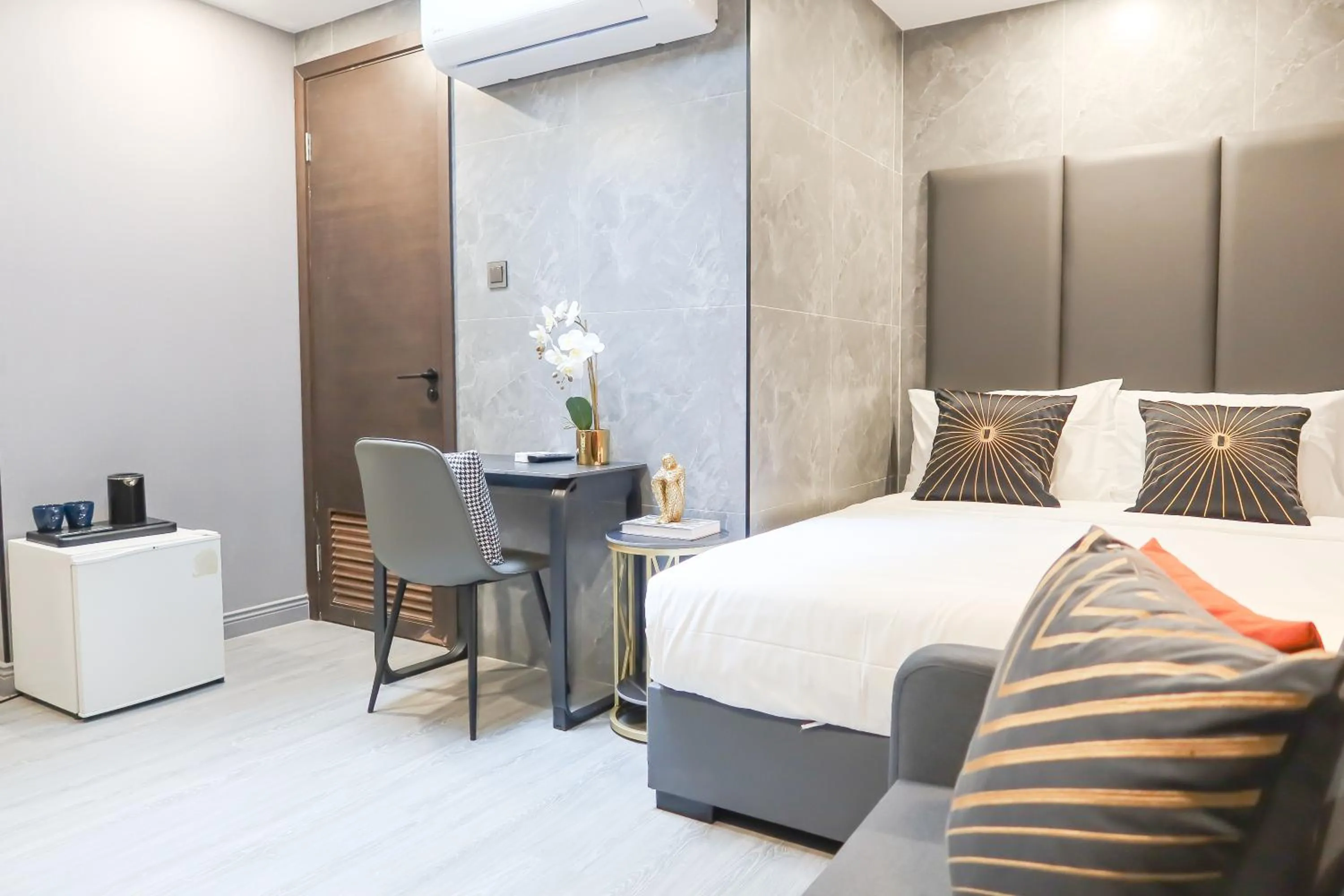 Comfy 2 Bedroom Apartment by ReCharge