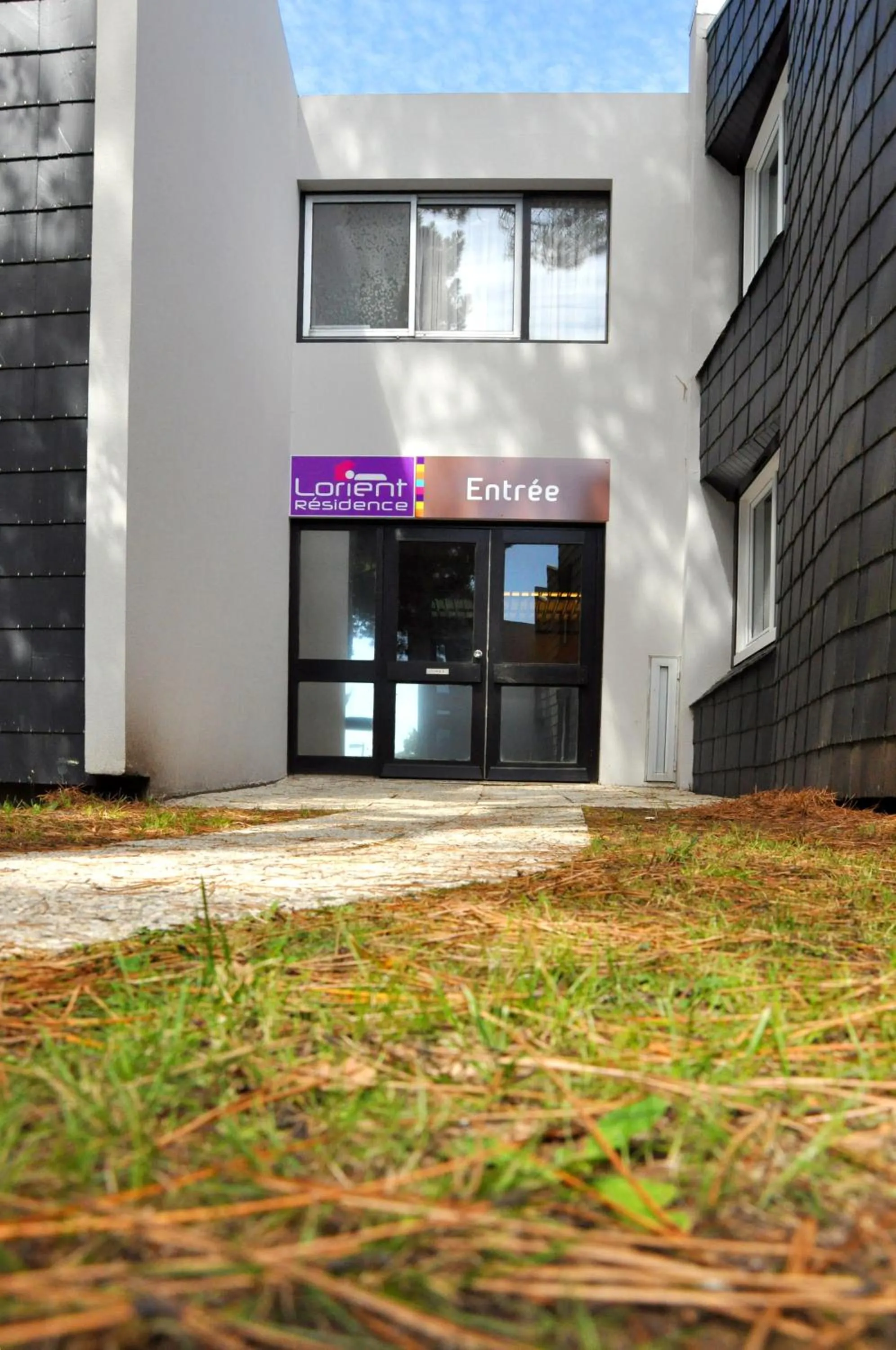 Facade/entrance in Lorient Résidence