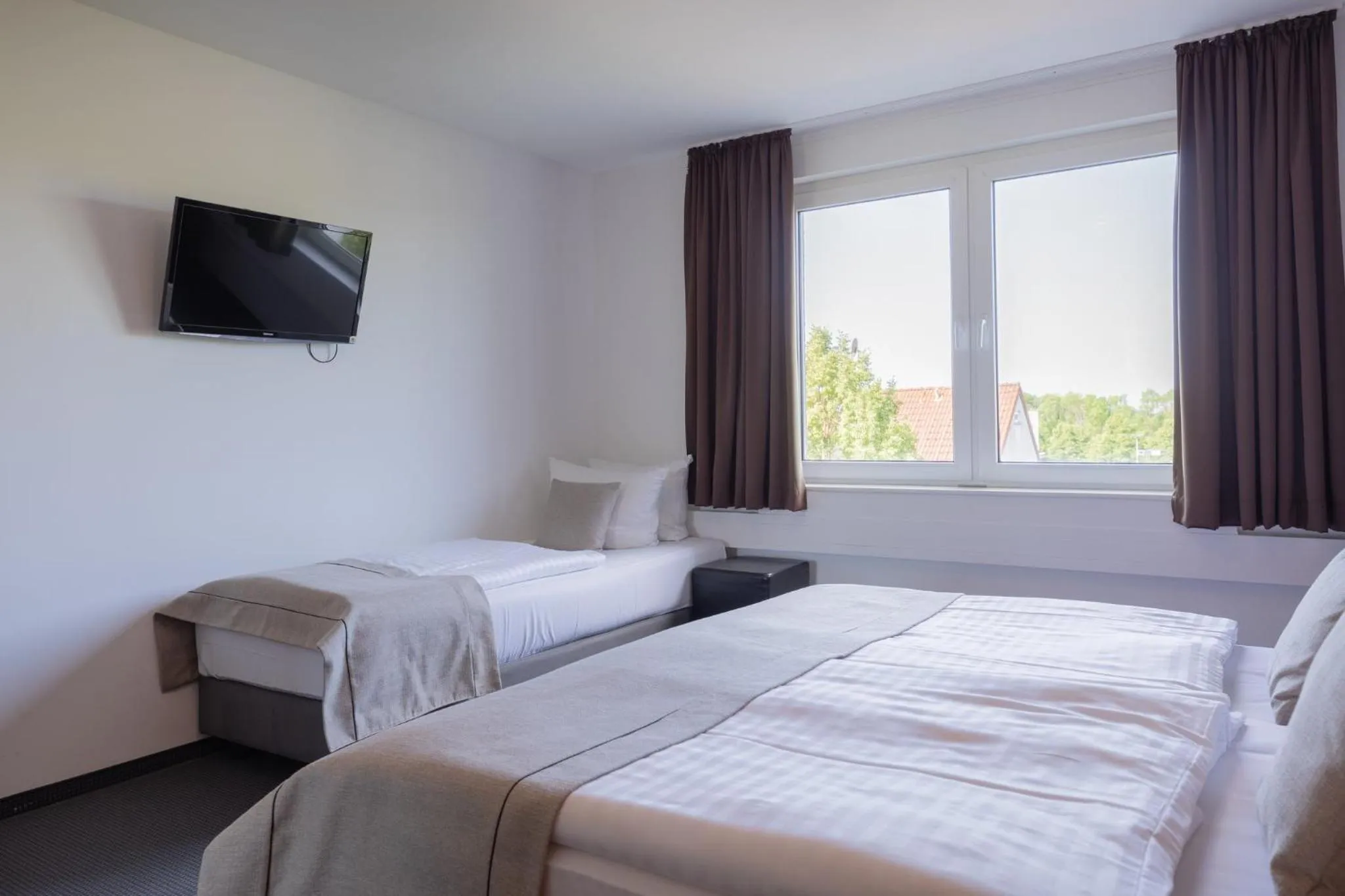 Photo of the whole room, Bed in Hotel Aviva