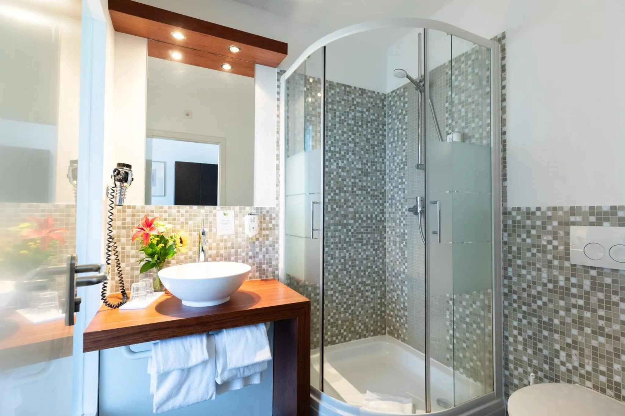 Bathroom in Hotel Aviva