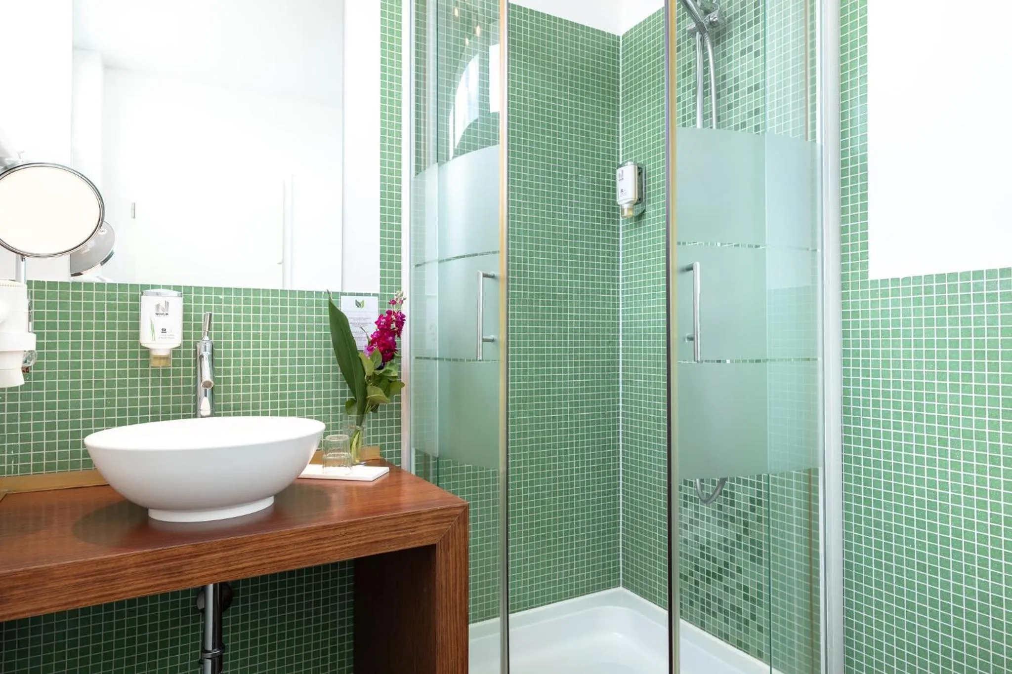 Bathroom in Hotel Aviva