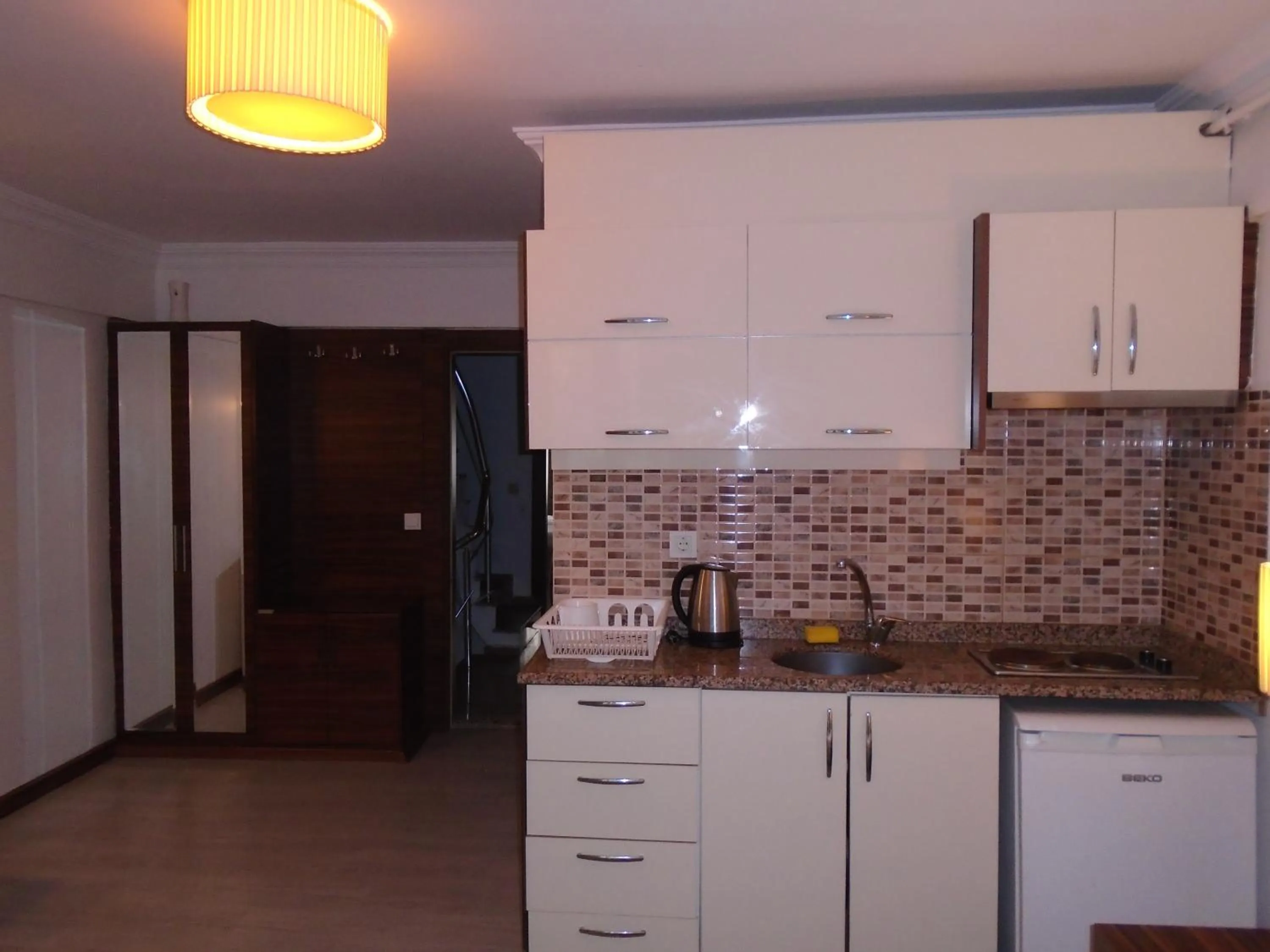 Kitchen or kitchenette in City House