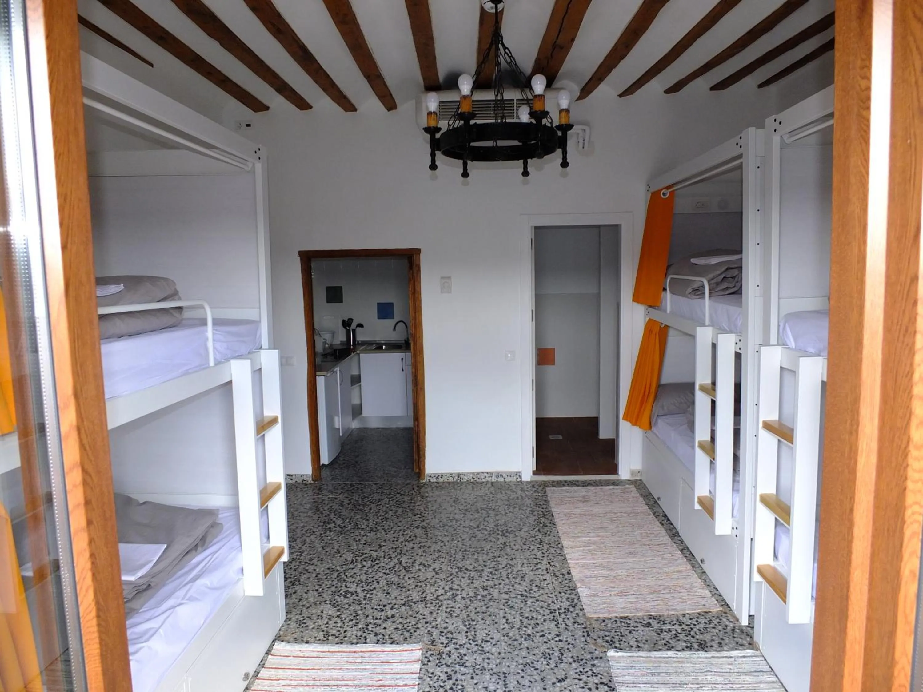 Bedroom, Bed in El Albergue de Sigüenza