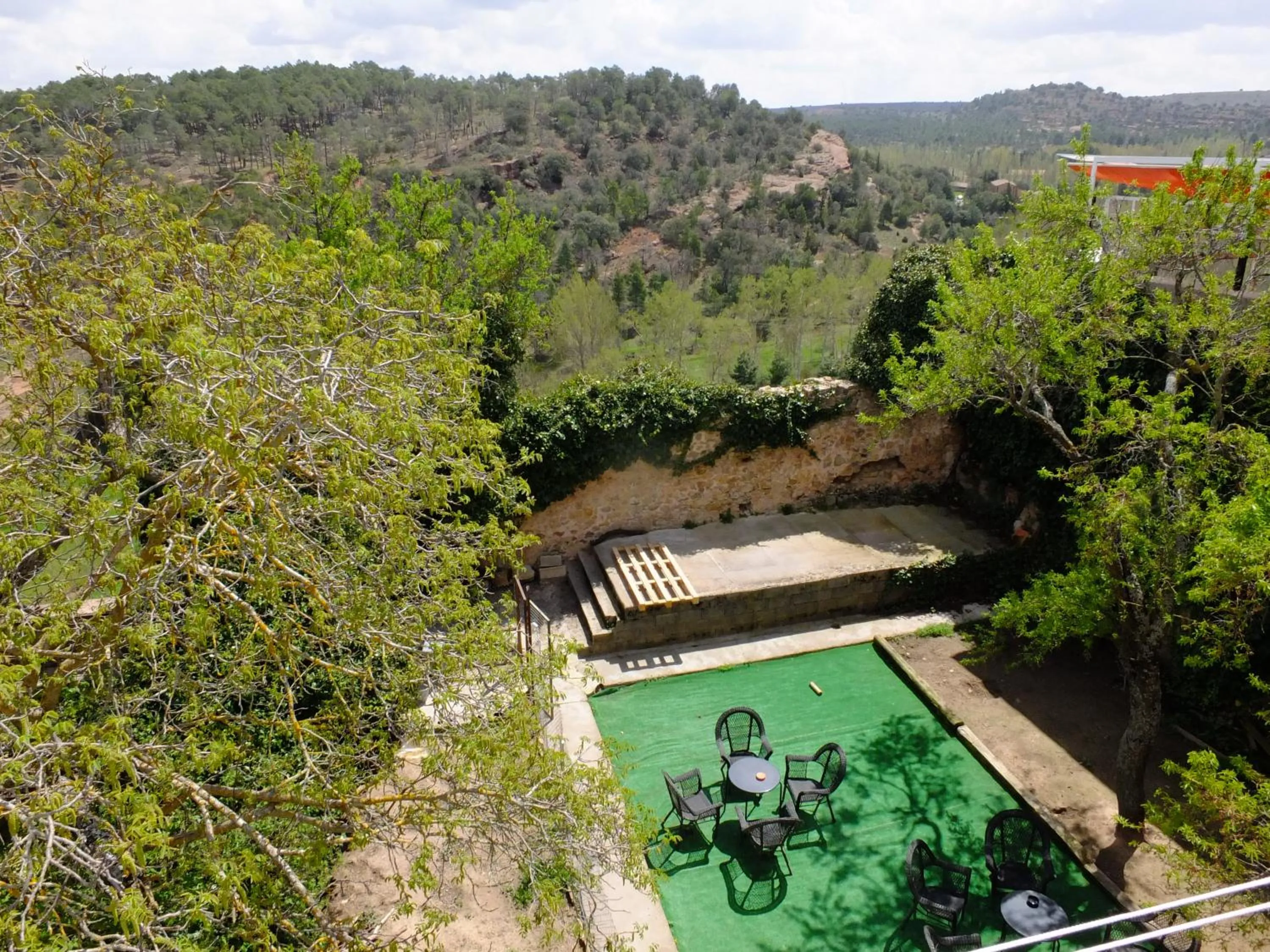 Spring in El Albergue de Sigüenza