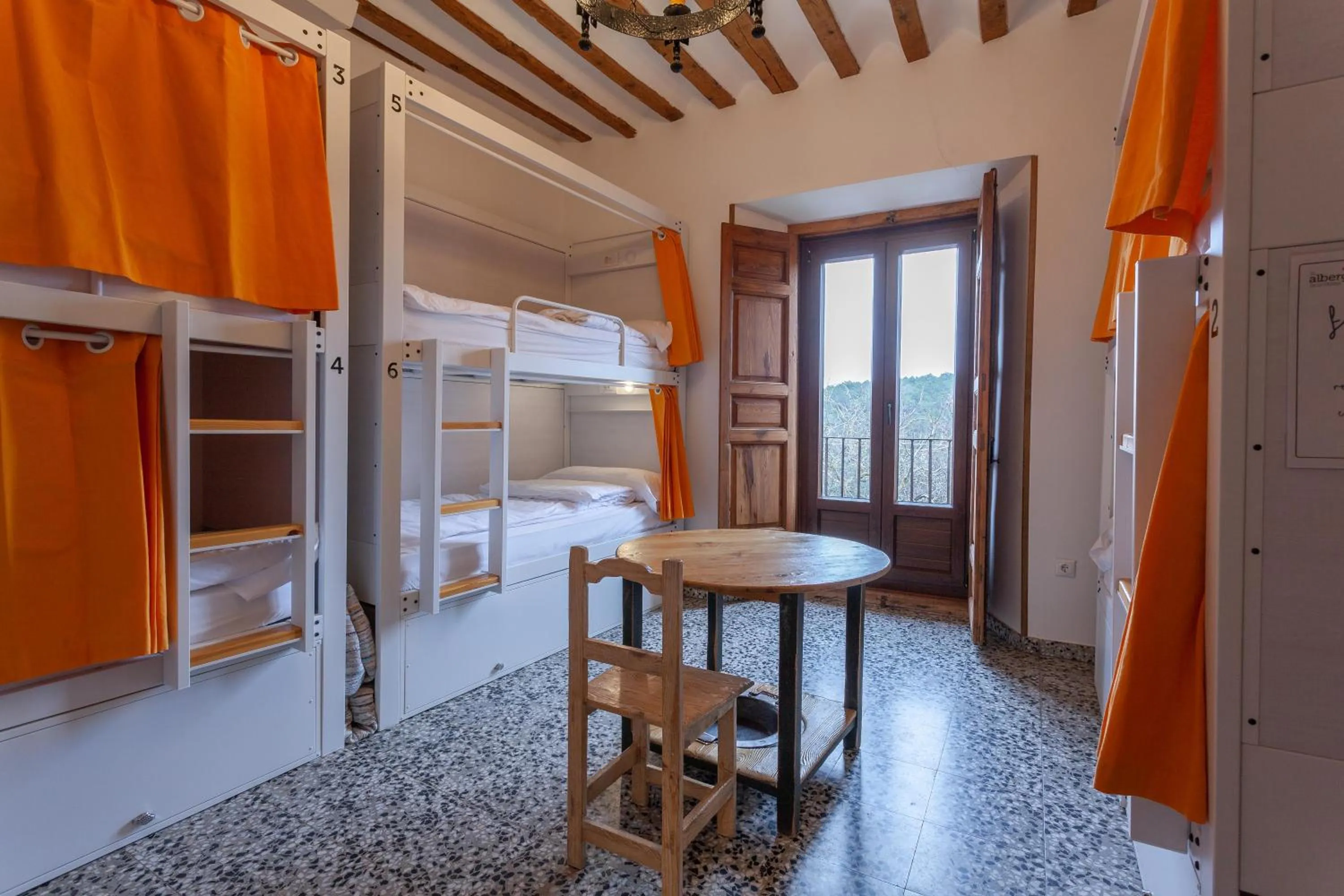 Bedroom, Bed in El Albergue de Sigüenza