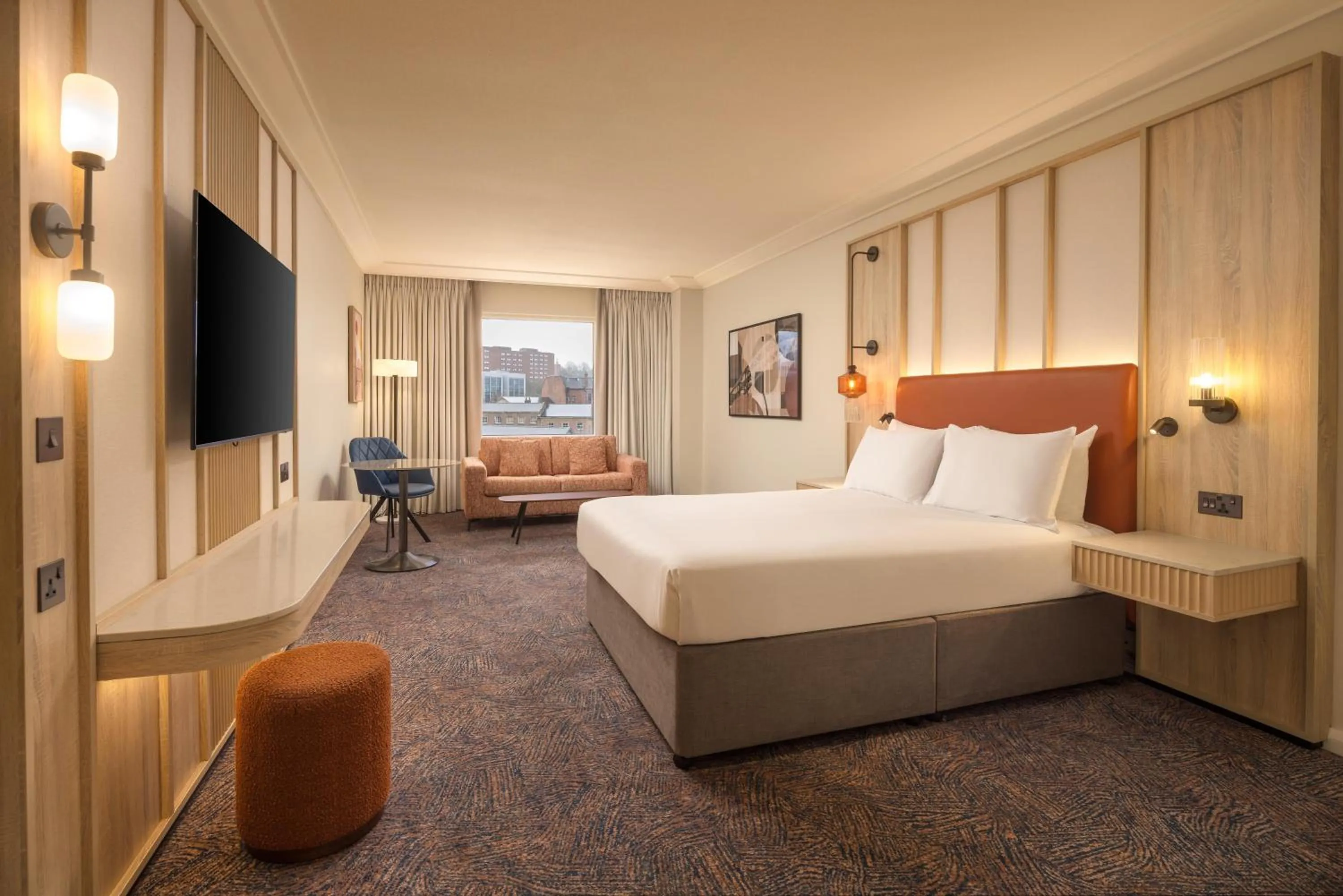 Living room, Bed in Hilton Newcastle Gateshead