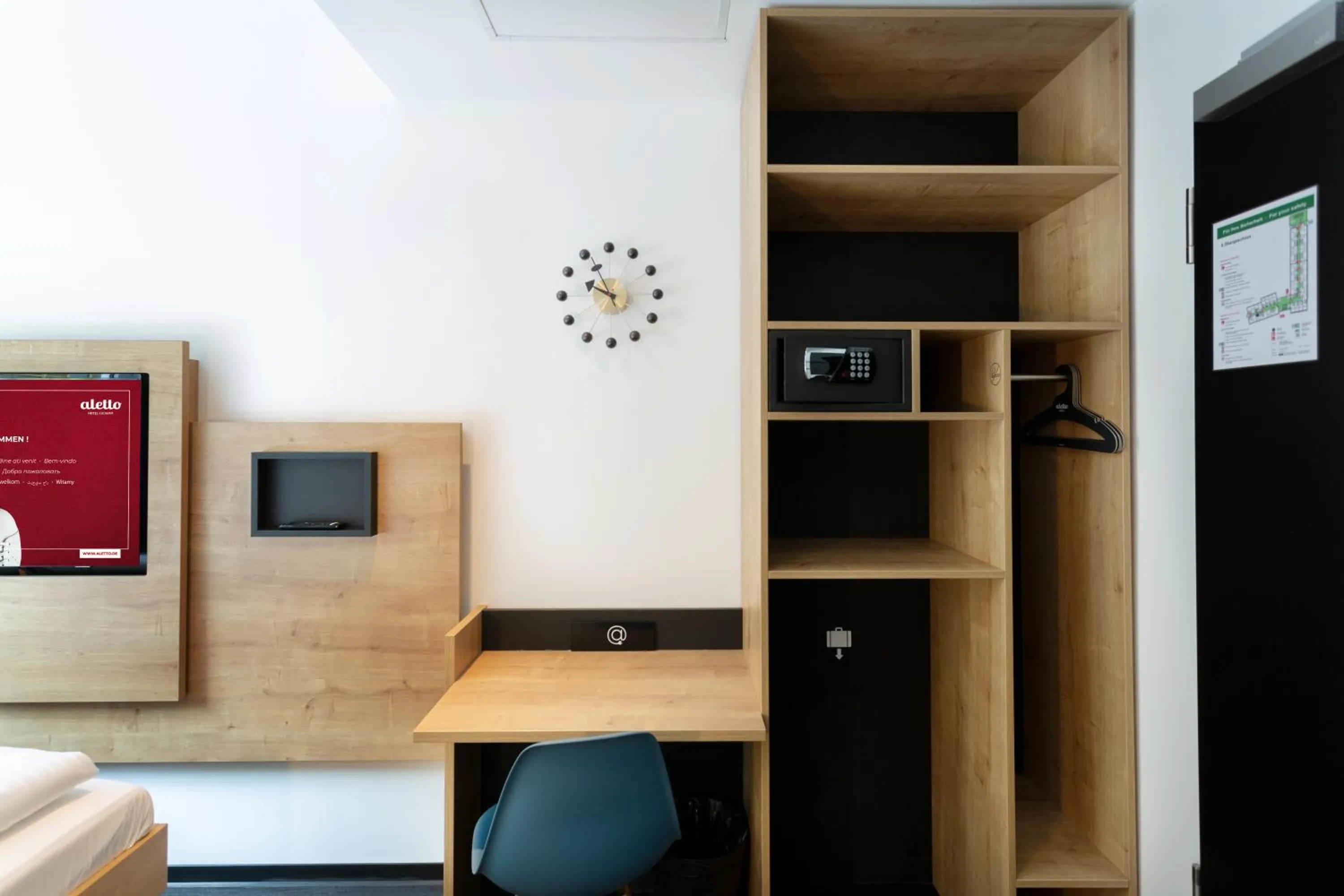 Photo of the whole room in aletto Hotel Kudamm