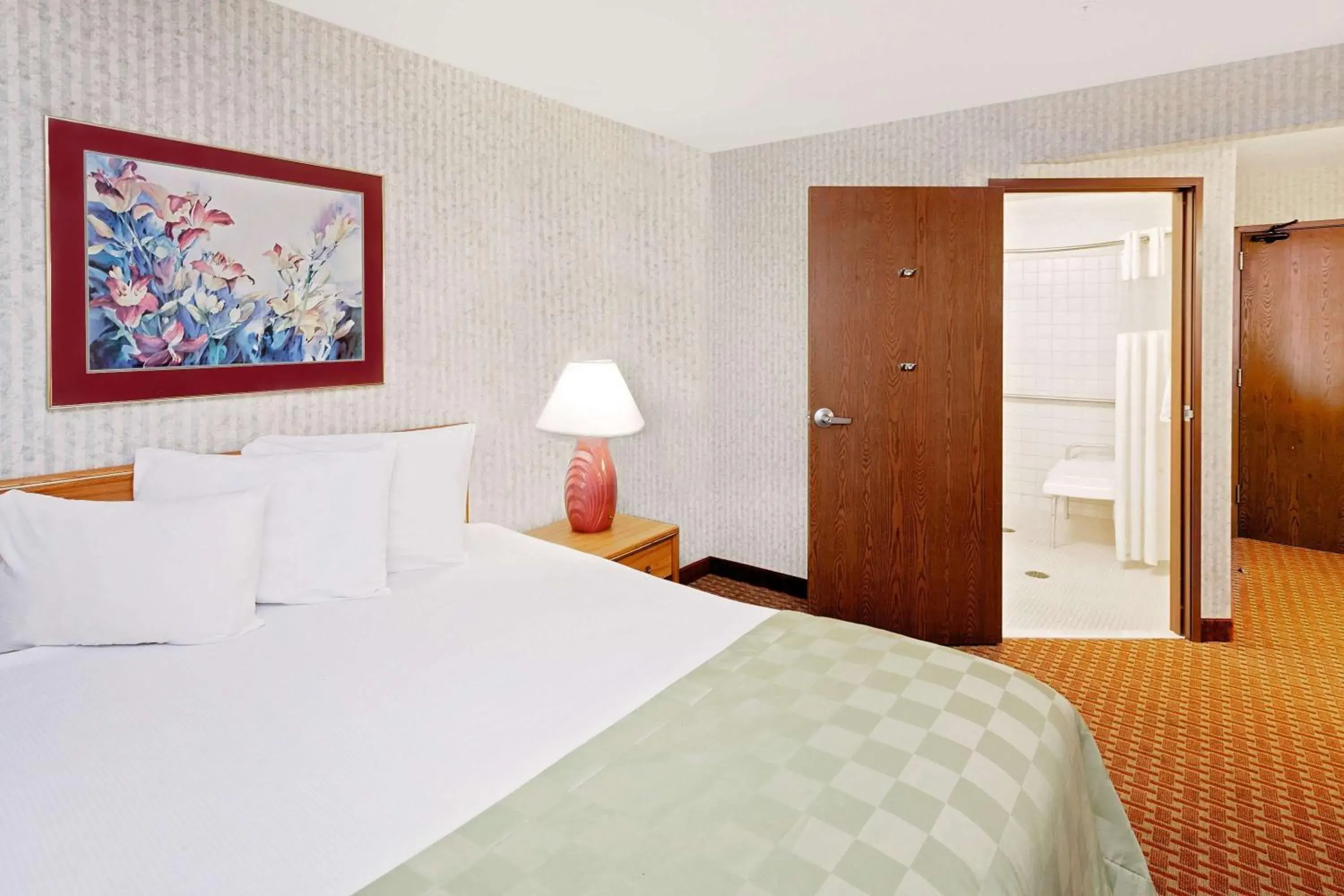 Photo of the whole room, Bed in Baymont by Wyndham St. Joseph/Stevensville Photo of the whole room, Bed in Baymont by Wyndham St. Joseph/Stevensville