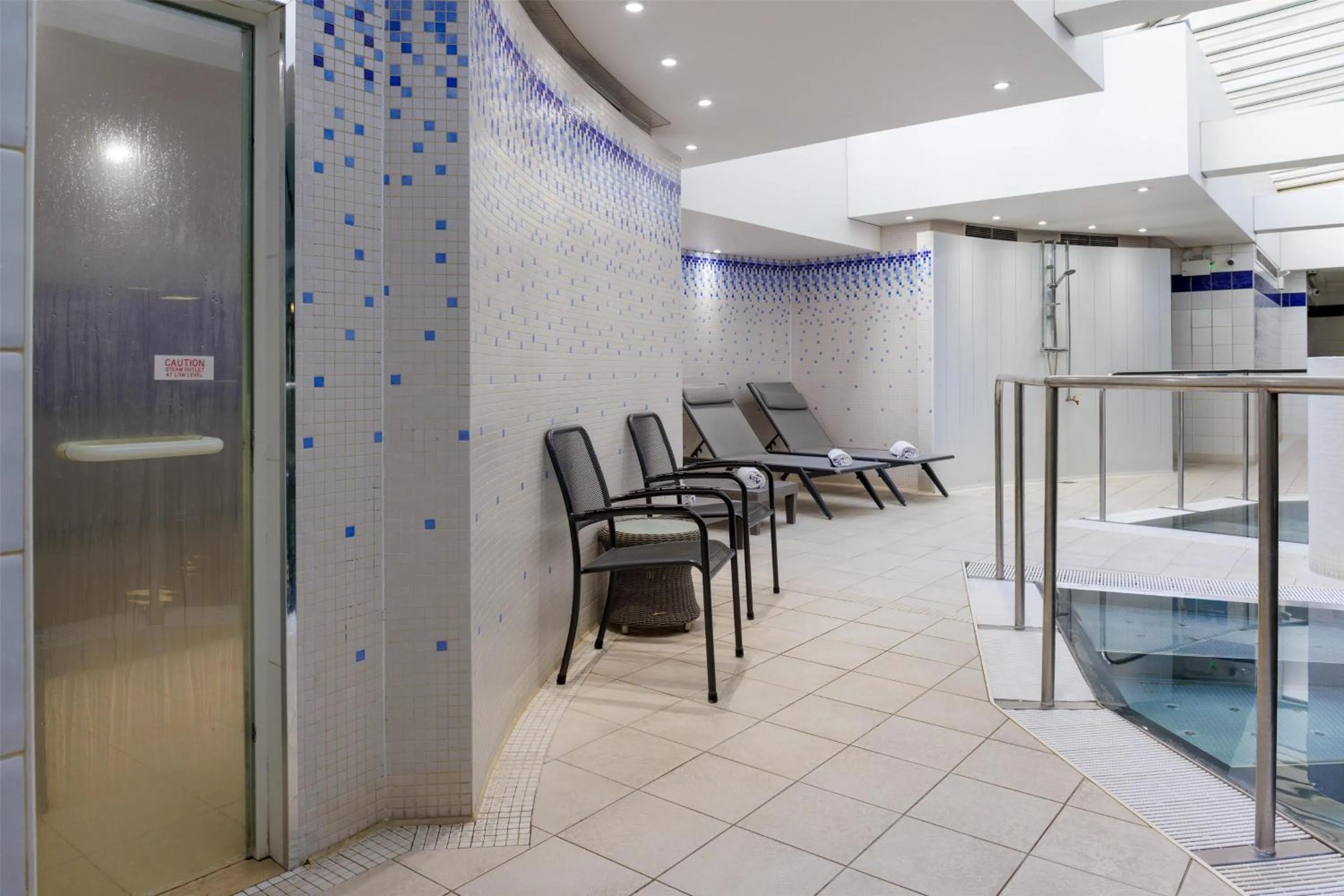 Spa and wellness centre/facilities in Hilton Cardiff