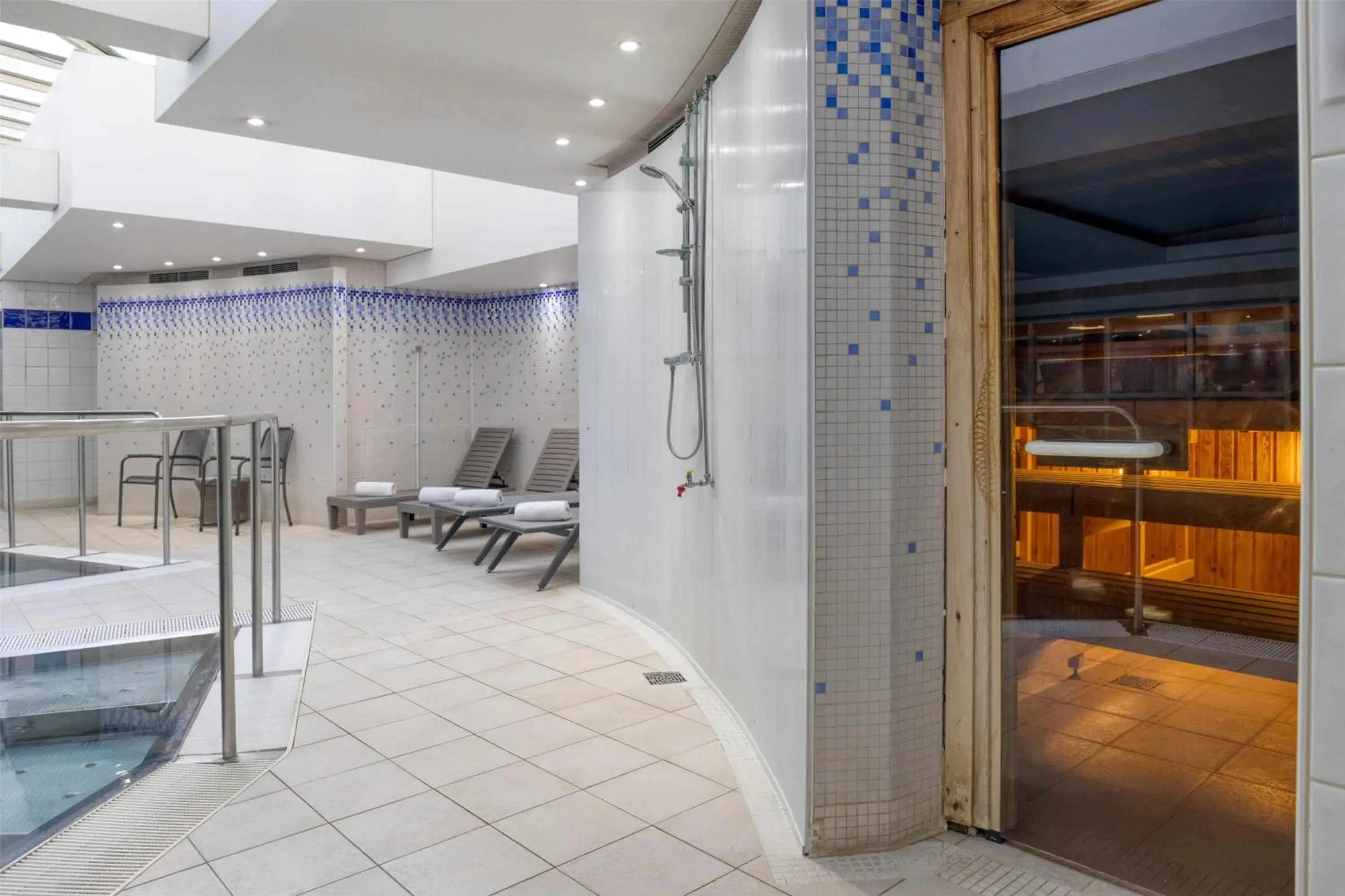 Spa and wellness centre/facilities in Hilton Cardiff Spa and wellness centre/facilities in Hilton Cardiff