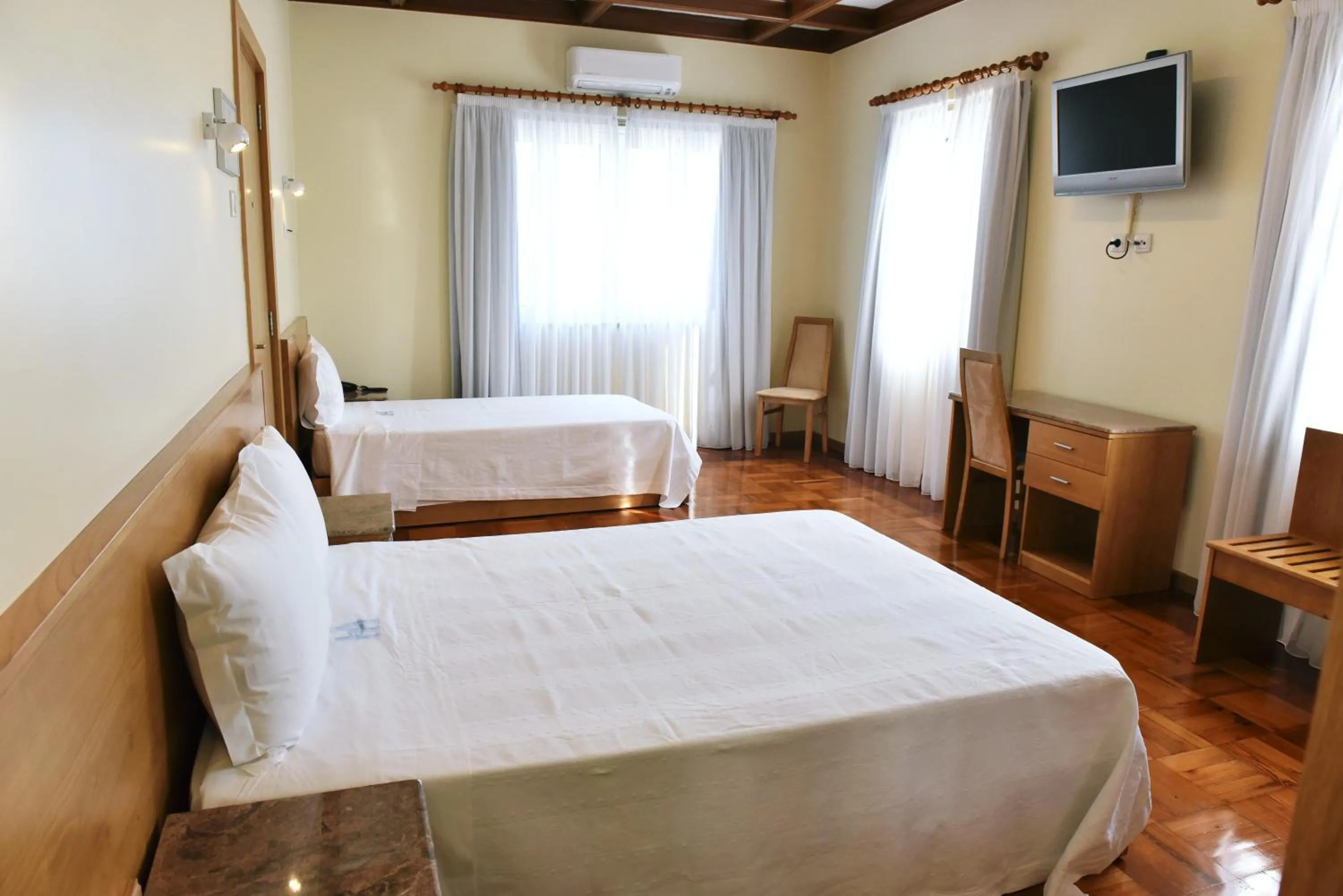 Photo of the whole room, Bed in Hotel Aeroporto