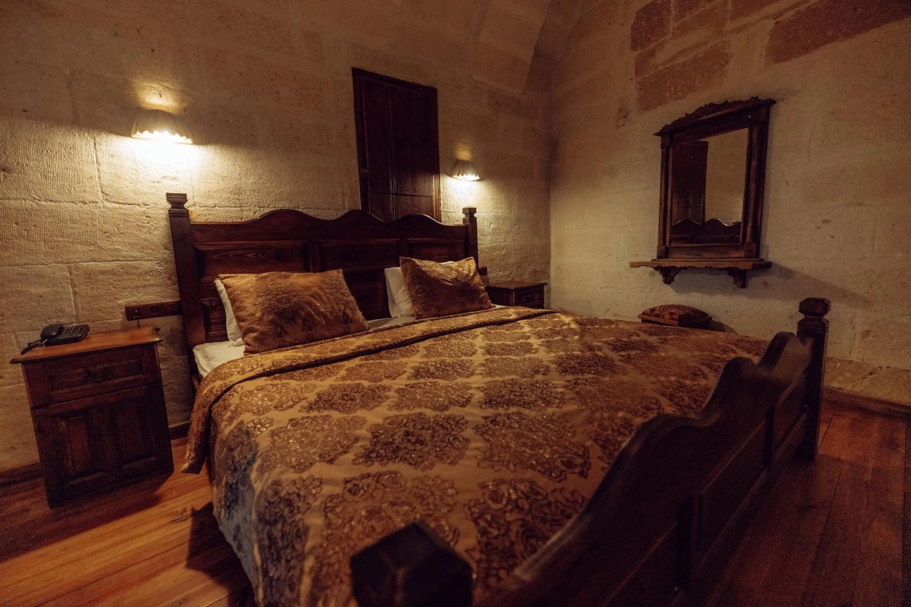 Bedroom, Bed in Melis Cave Hotel