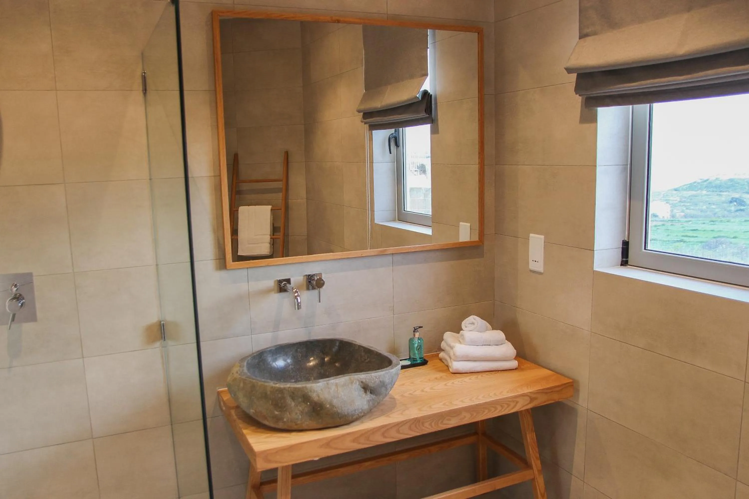 Shower in Villa dei Venti