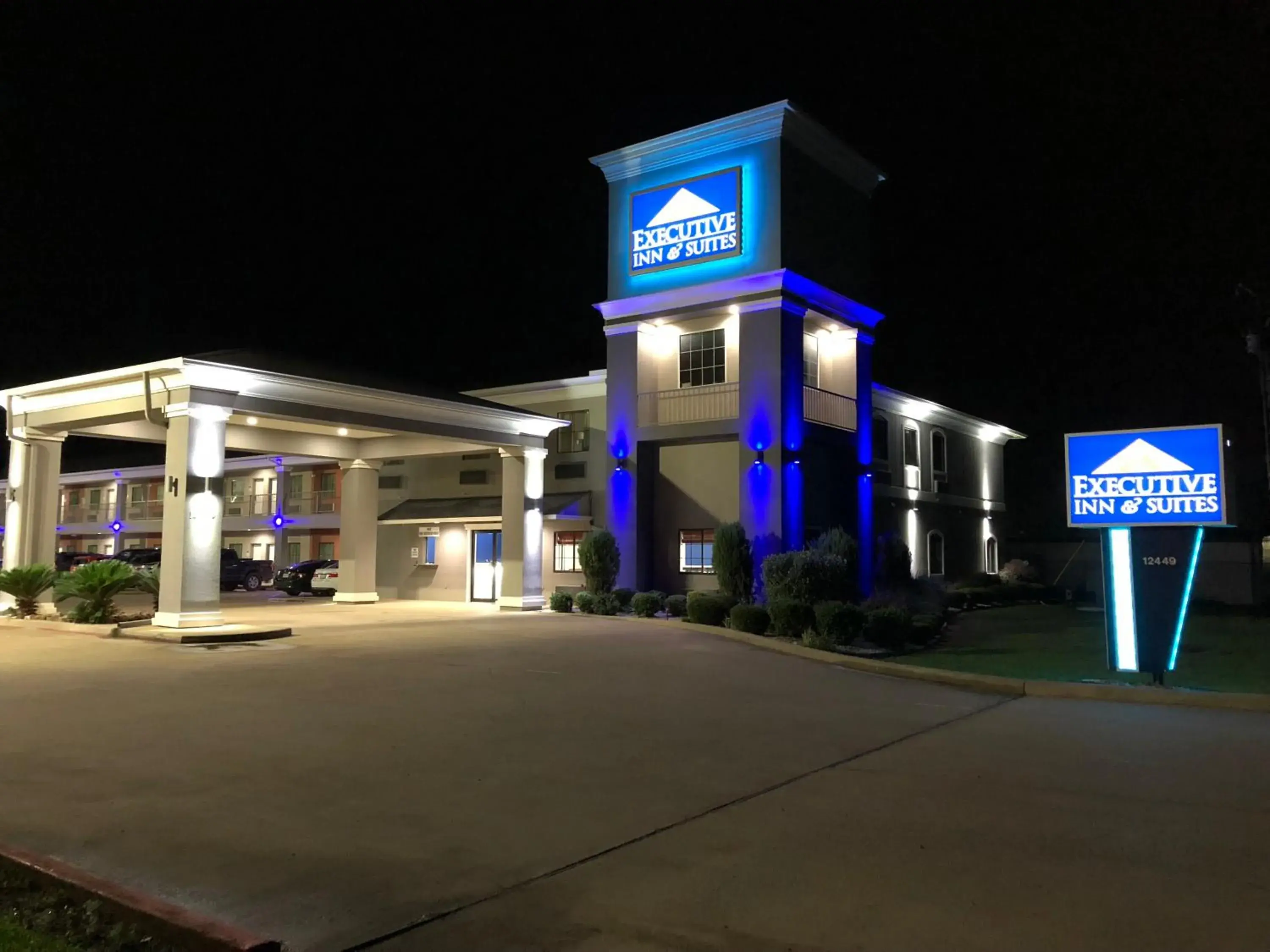 Facade/entrance in Executive Inn and Suites Joaquin Facade/entrance in Executive Inn and Suites Joaquin