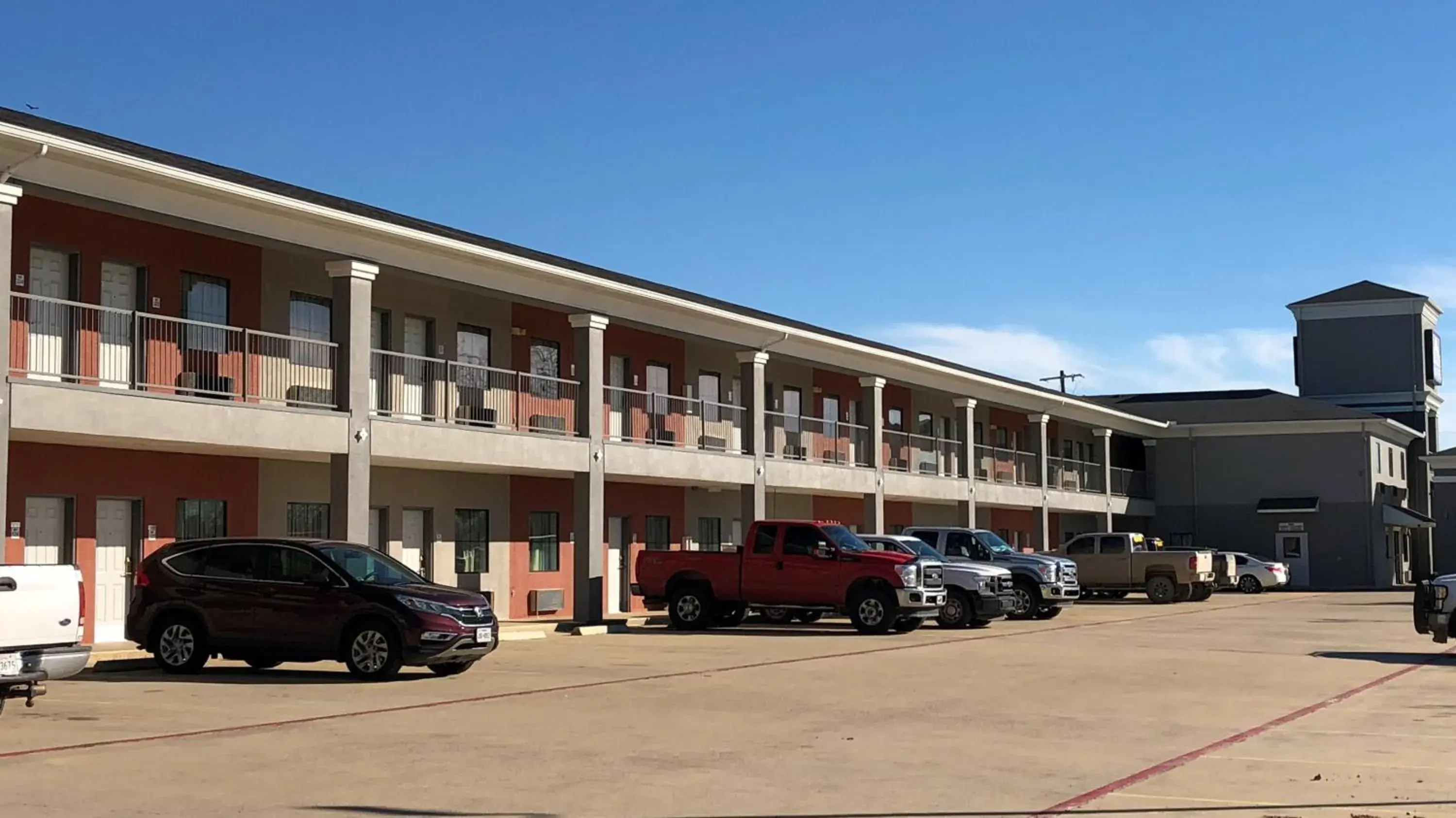 Facade/entrance in Executive Inn and Suites Joaquin Facade/entrance in Executive Inn and Suites Joaquin