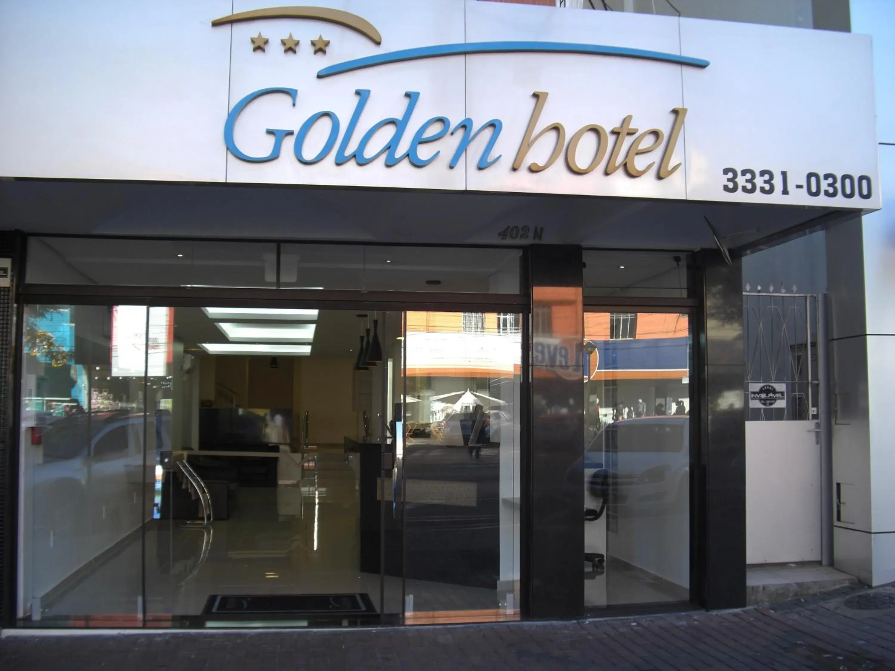 Facade/entrance in Golden Hotel - O MAIS CENTRAL - Pet Friendly Facade/entrance in Golden Hotel - O MAIS CENTRAL - Pet Friendly