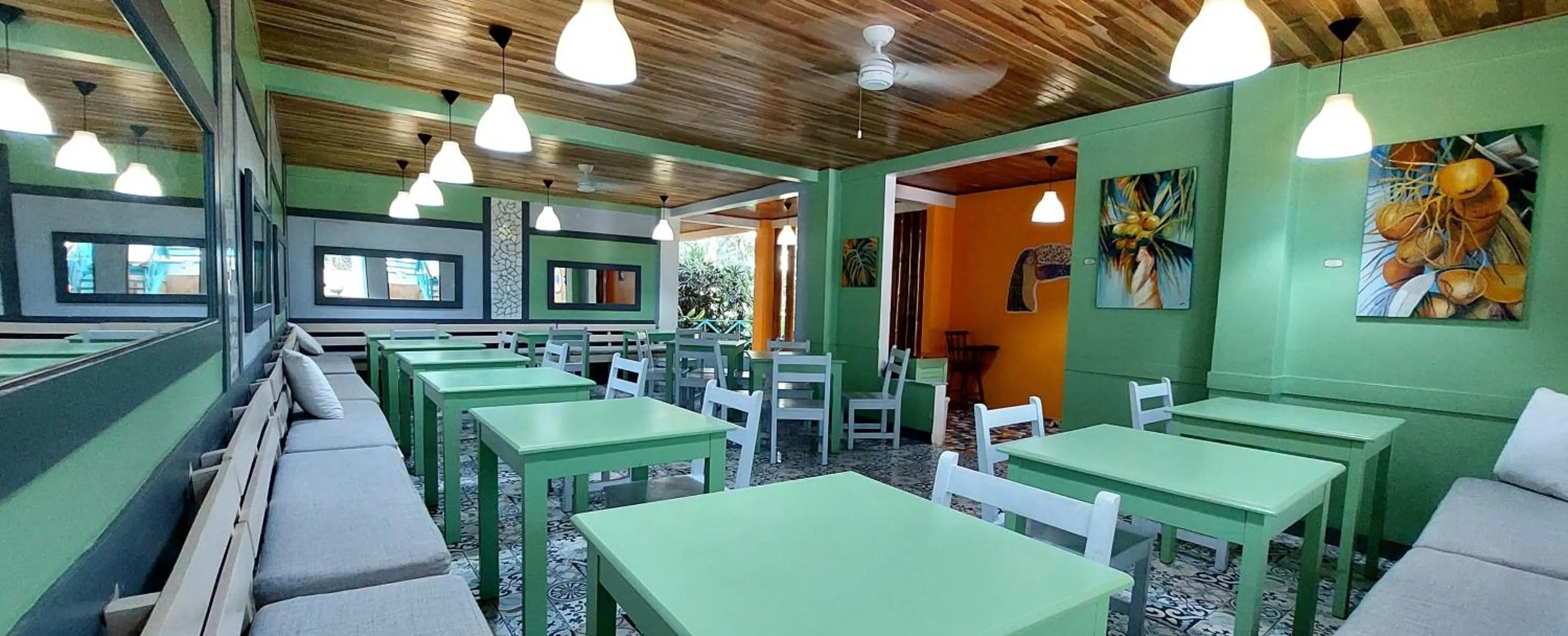 Breakfast in Hotel Plaza Yara