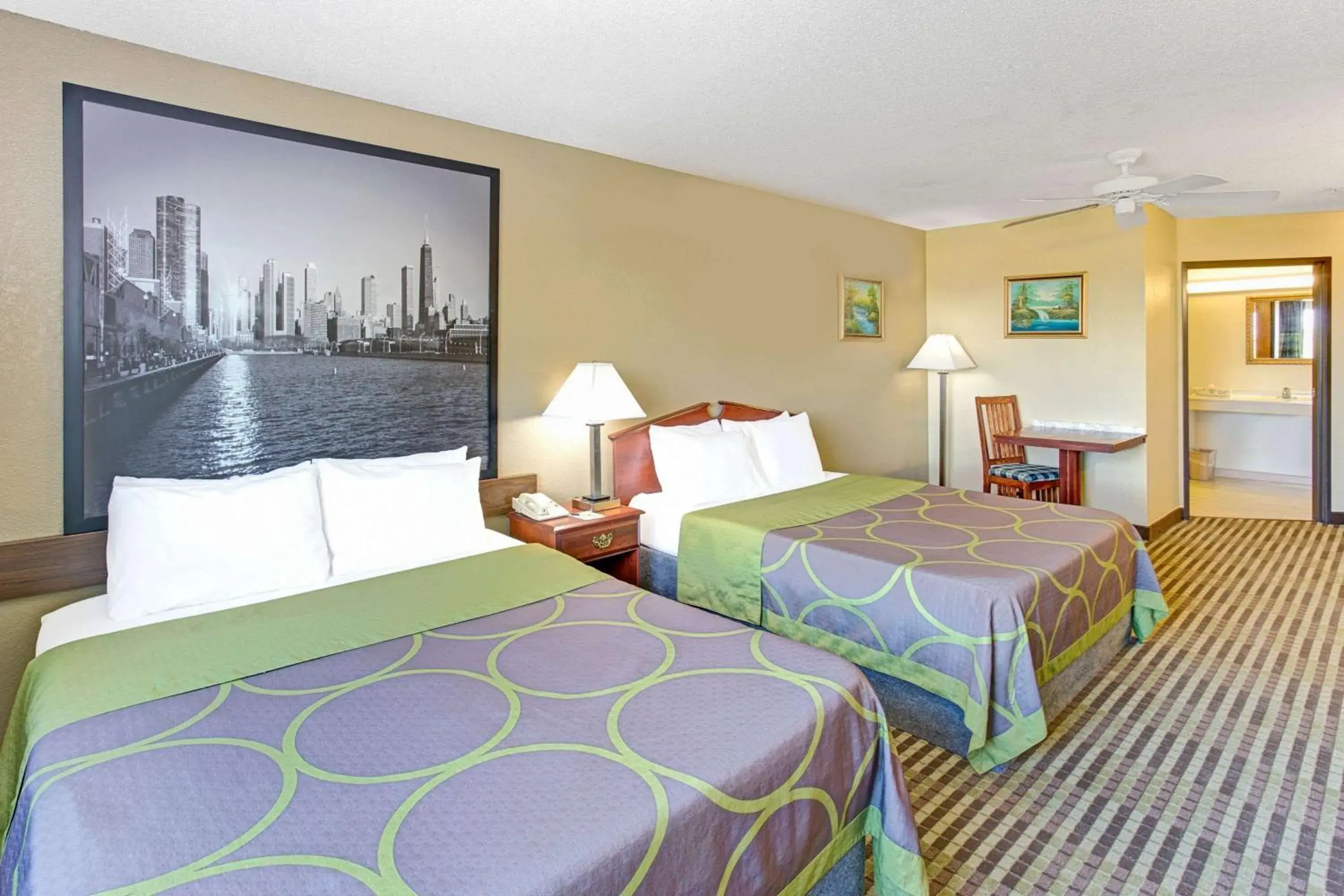 Photo of the whole room, Bed in Super 8 by Wyndham Gurnee Photo of the whole room, Bed in Super 8 by Wyndham Gurnee