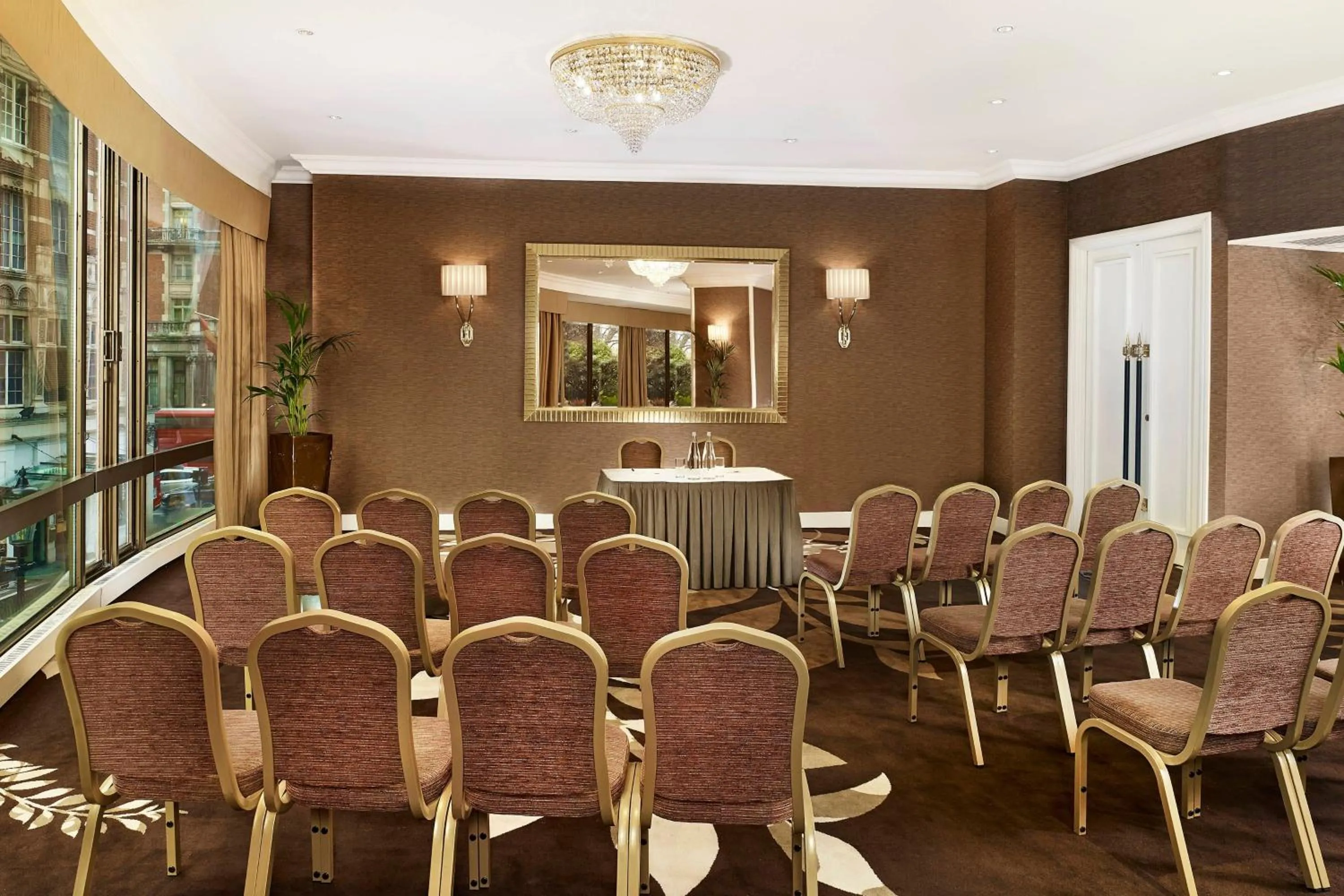 Meeting/conference room in The Park Tower Knightsbridge, a Luxury Collection Hotel, London