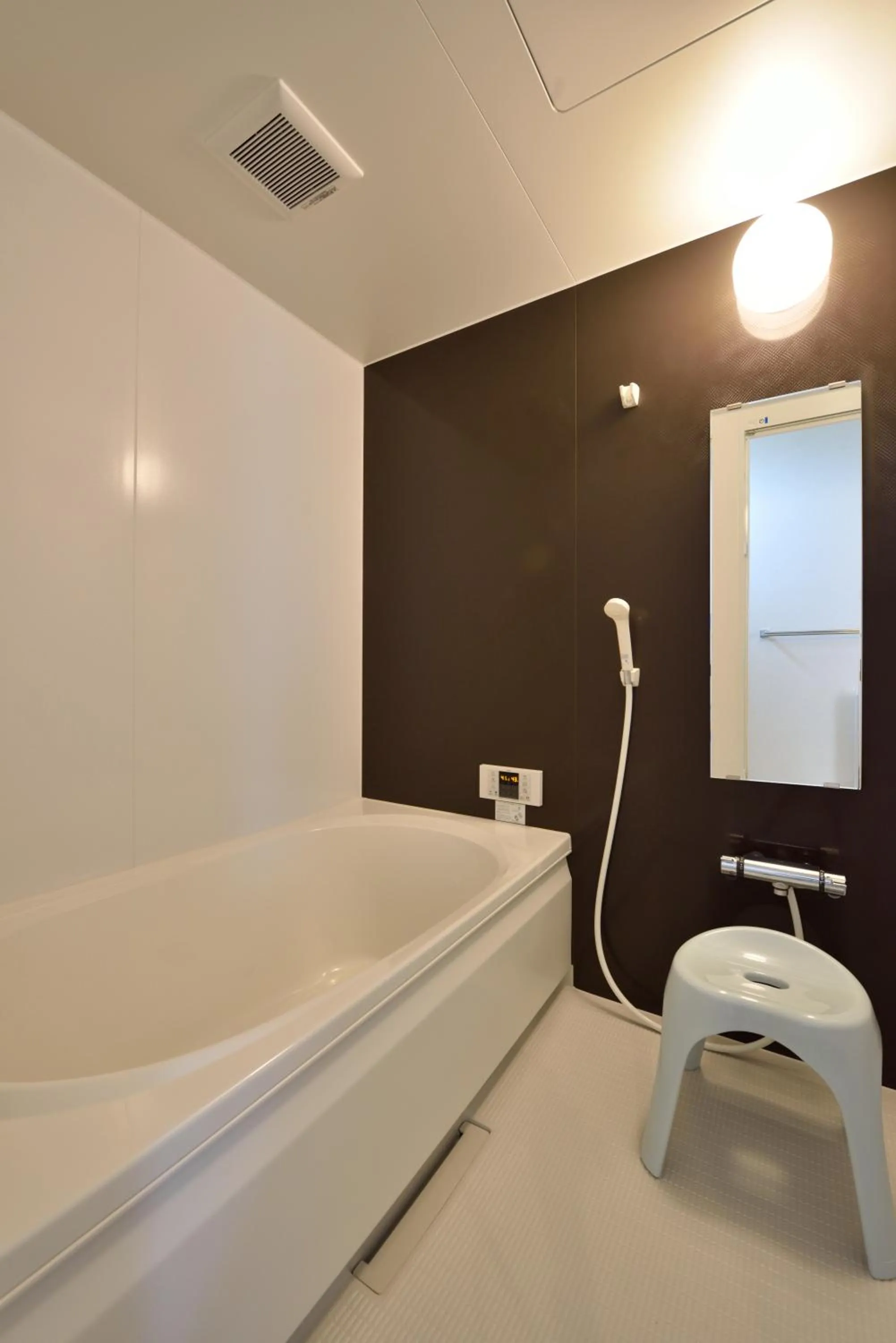 Shower in ShukuShuku