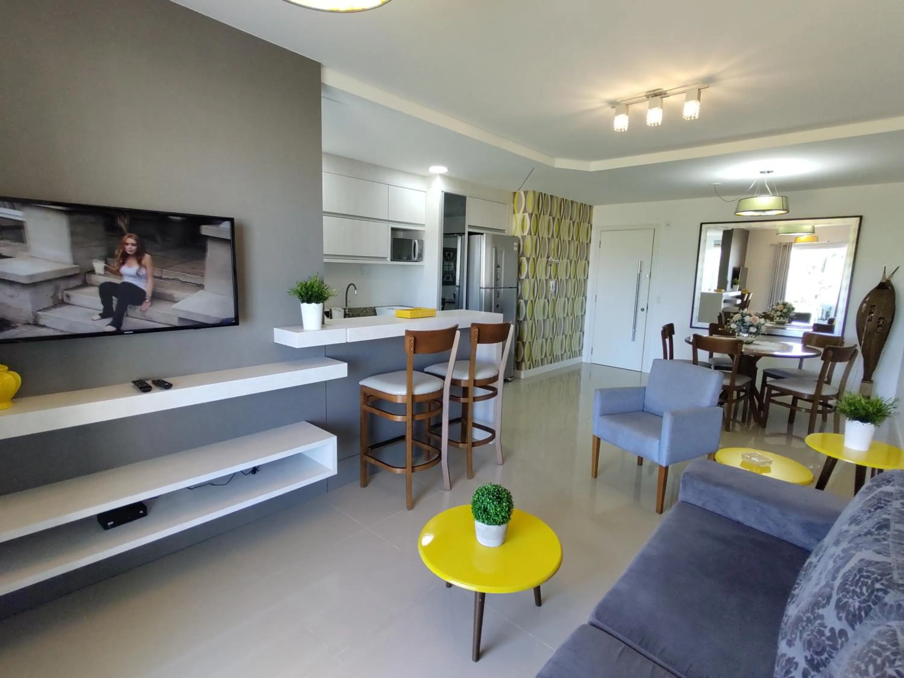Apartamento Ipê Branco, Mariscal, ótima localização
