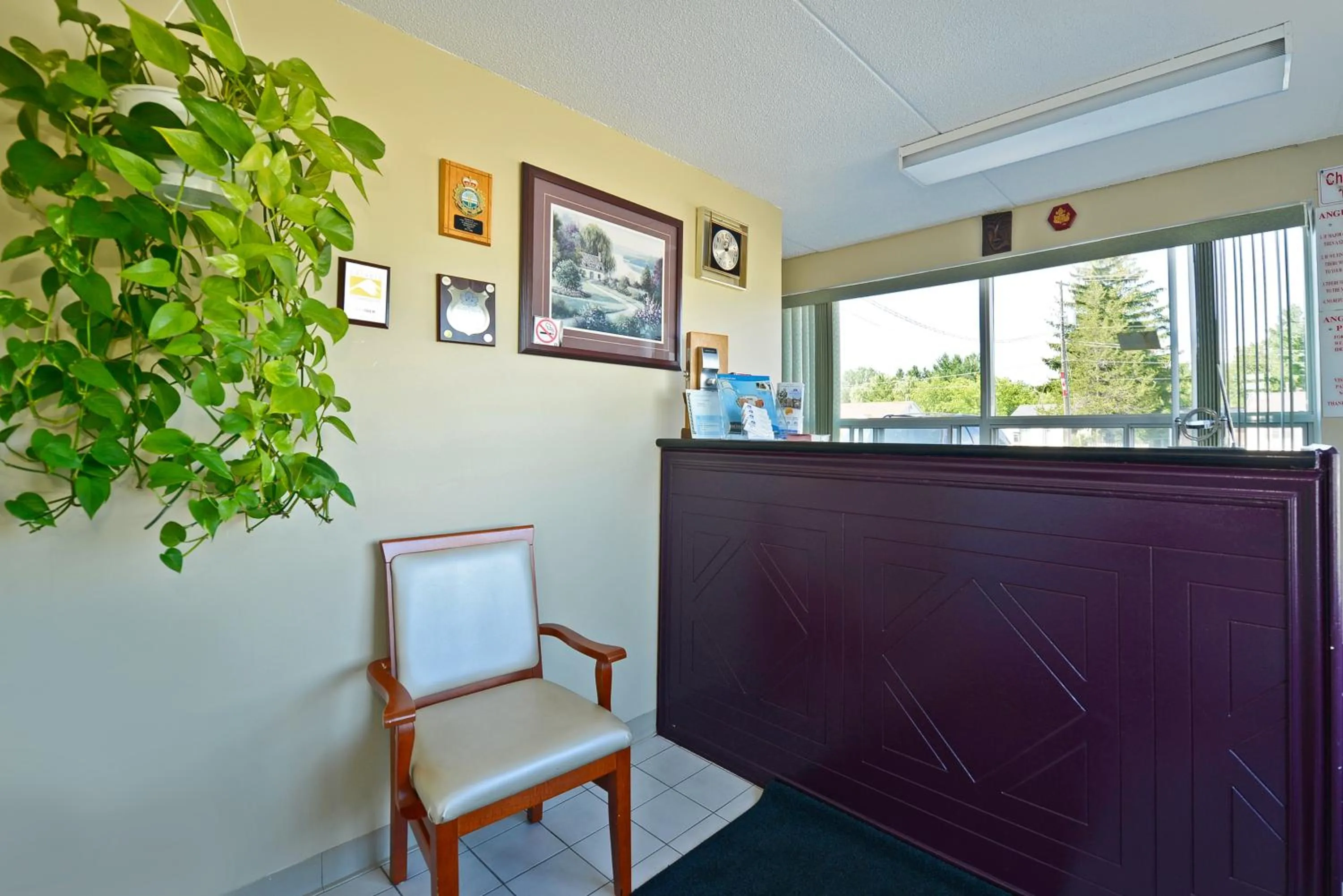 Day in Angus Inn Motel