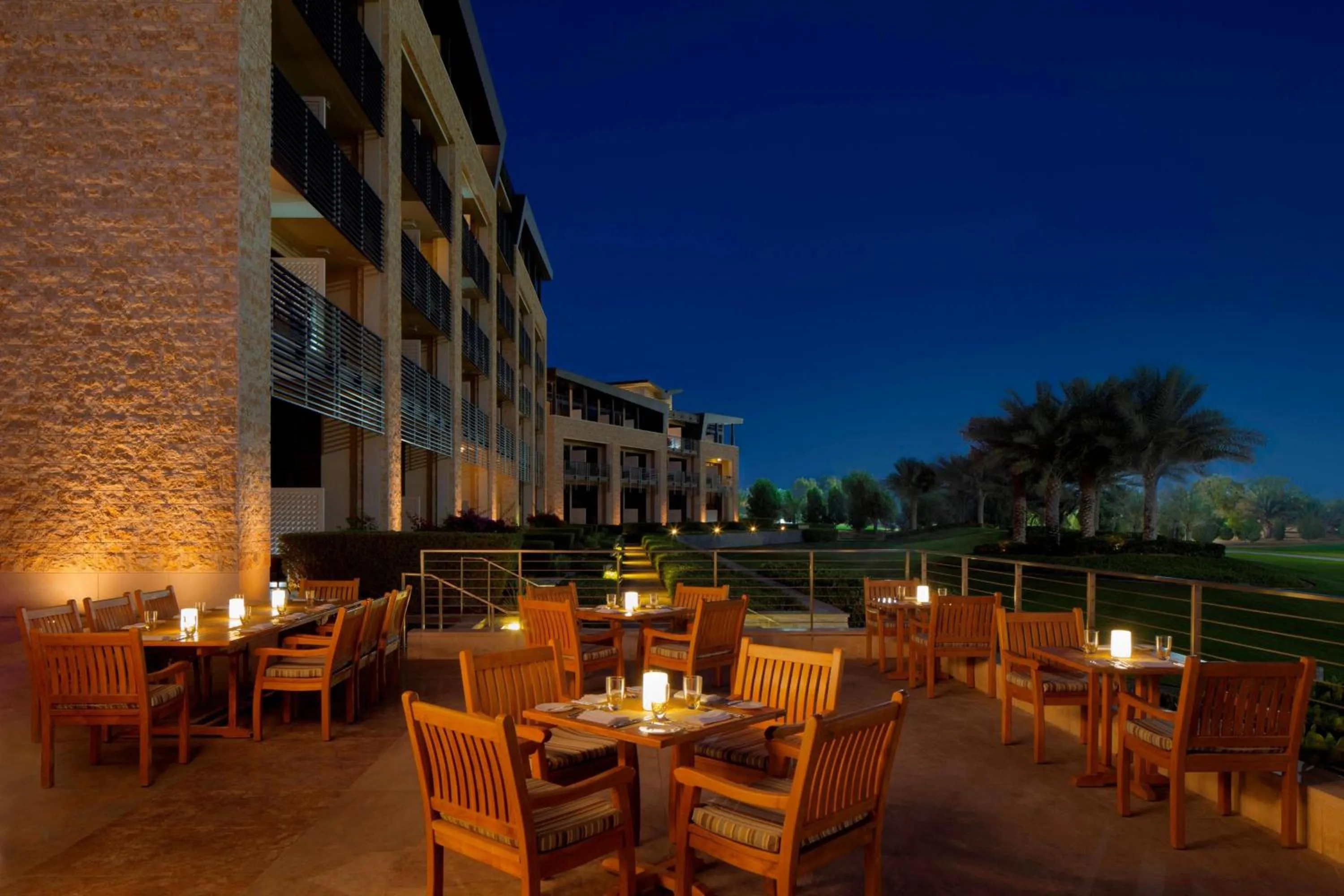 Restaurant/places to eat in VOGO Abu Dhabi Golf Resort & Spa Formerly The Westin Abu Dhabi Golf Resort & Spa