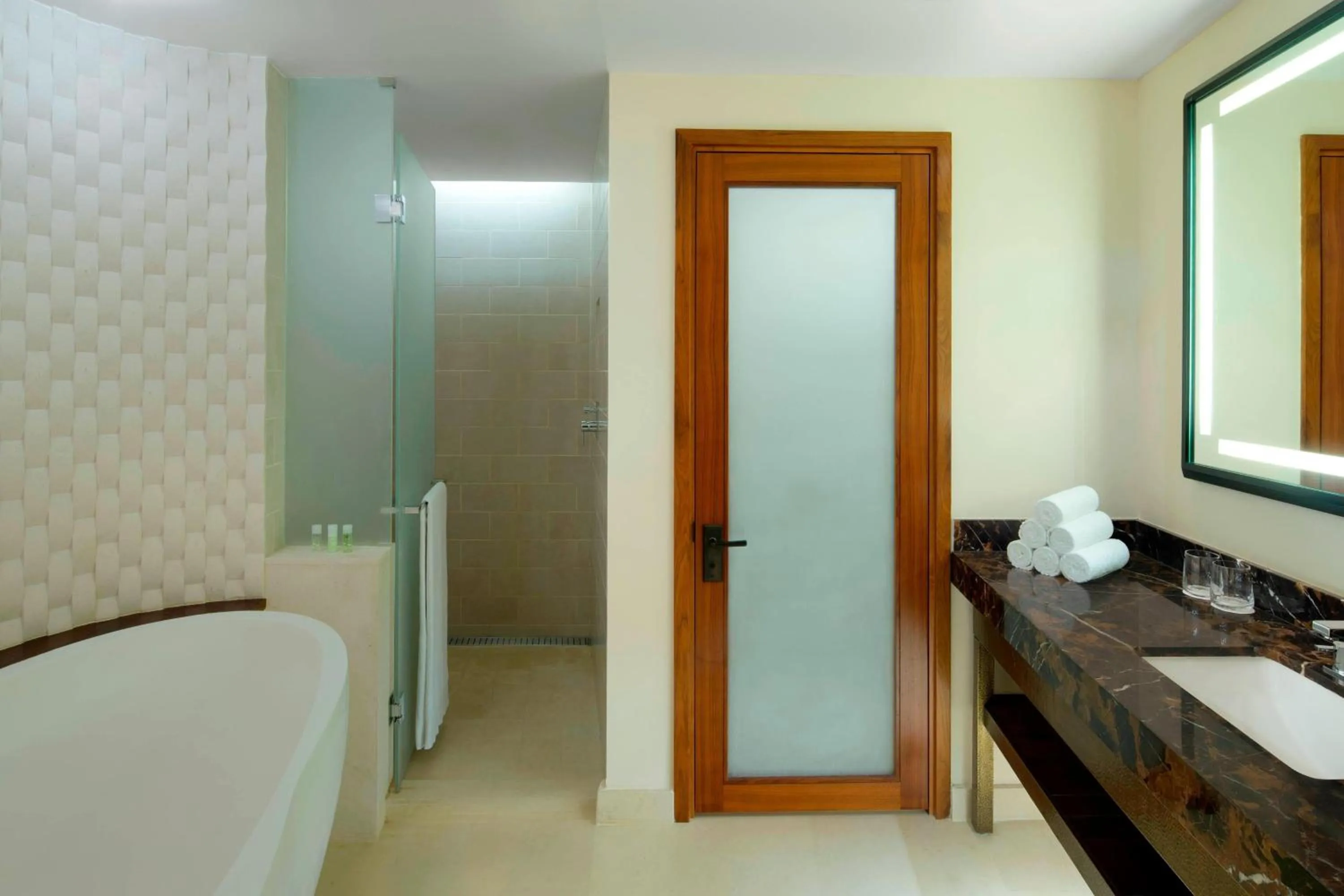 Photo of the whole room in VOGO Abu Dhabi Golf Resort & Spa Formerly The Westin Abu Dhabi Golf Resort & Spa