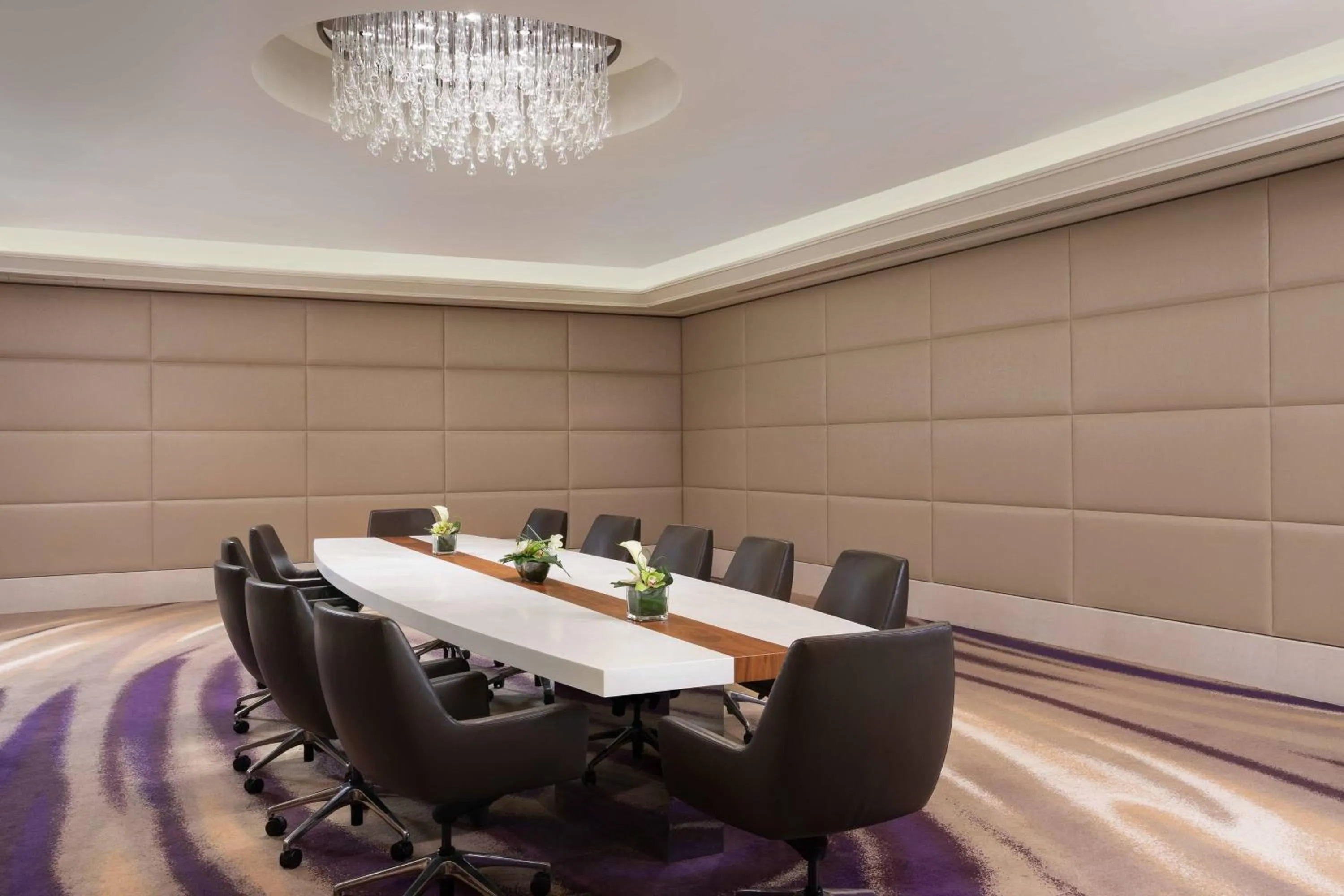 Meeting/conference room in VOGO Abu Dhabi Golf Resort & Spa Formerly The Westin Abu Dhabi Golf Resort & Spa