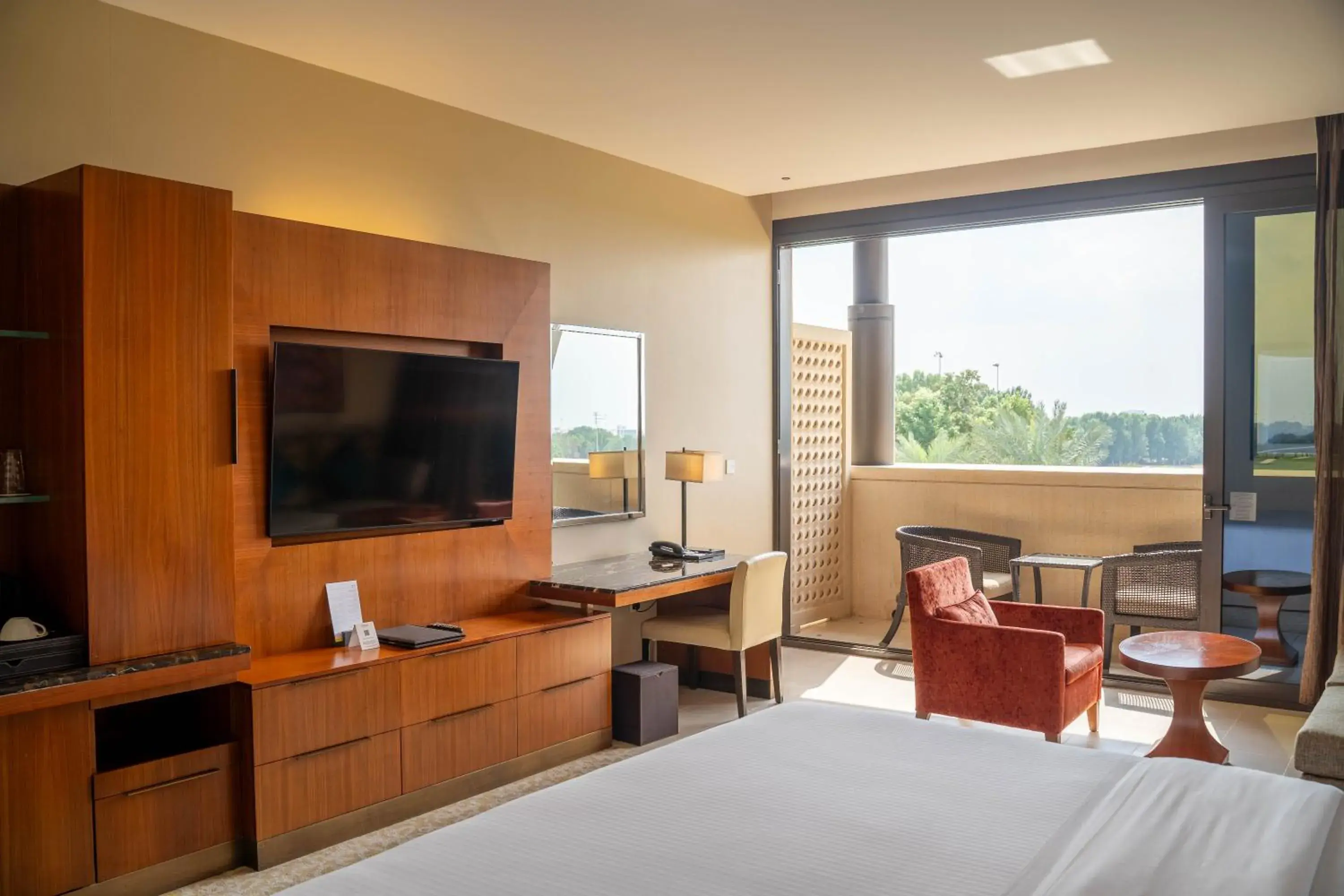 Bed in VOGO Abu Dhabi Golf Resort & Spa Formerly The Westin Abu Dhabi Golf Resort & Spa Bed in VOGO Abu Dhabi Golf Resort & Spa Formerly The Westin Abu Dhabi Golf Resort & Spa