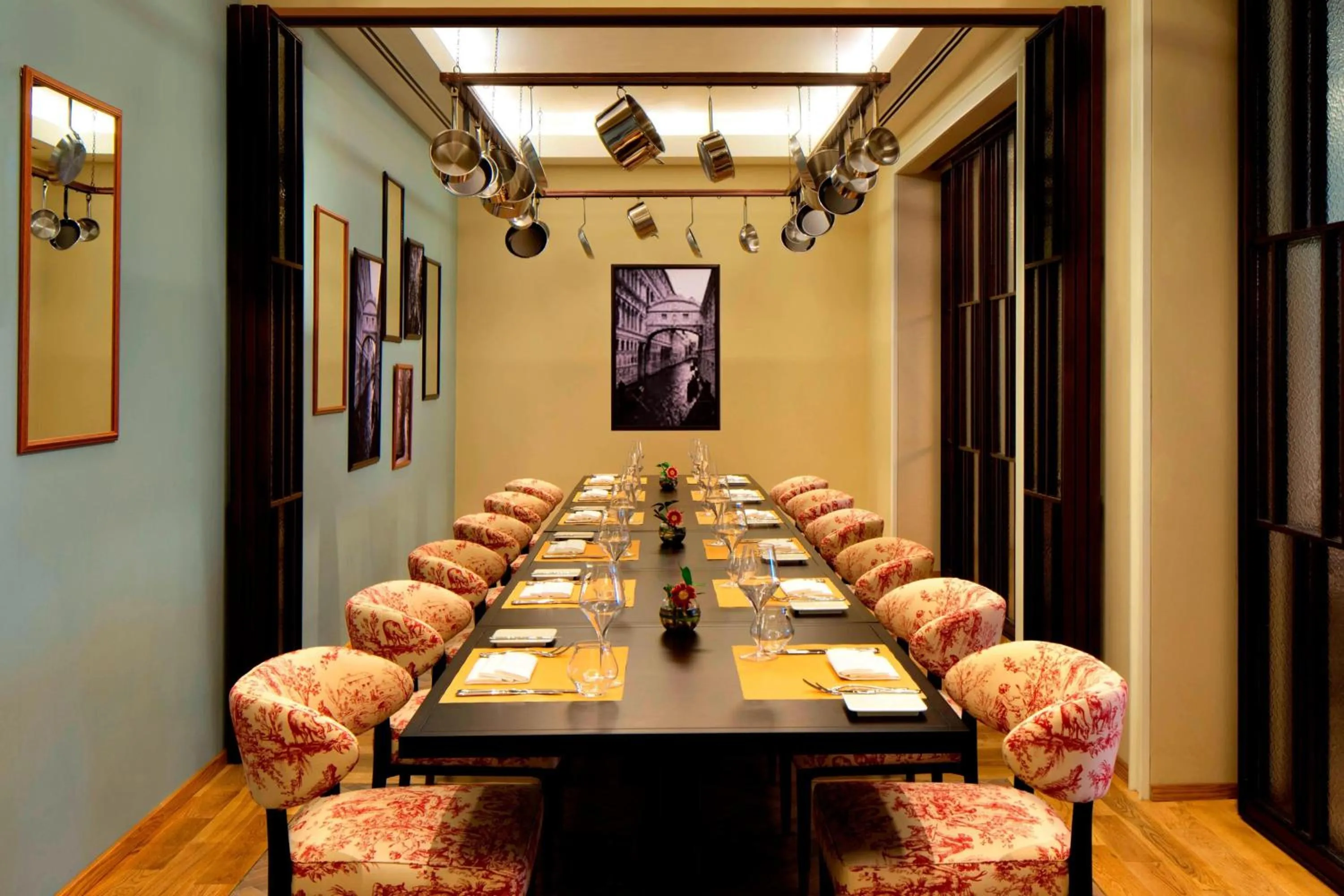 Restaurant/places to eat in VOGO Abu Dhabi Golf Resort & Spa Formerly The Westin Abu Dhabi Golf Resort & Spa