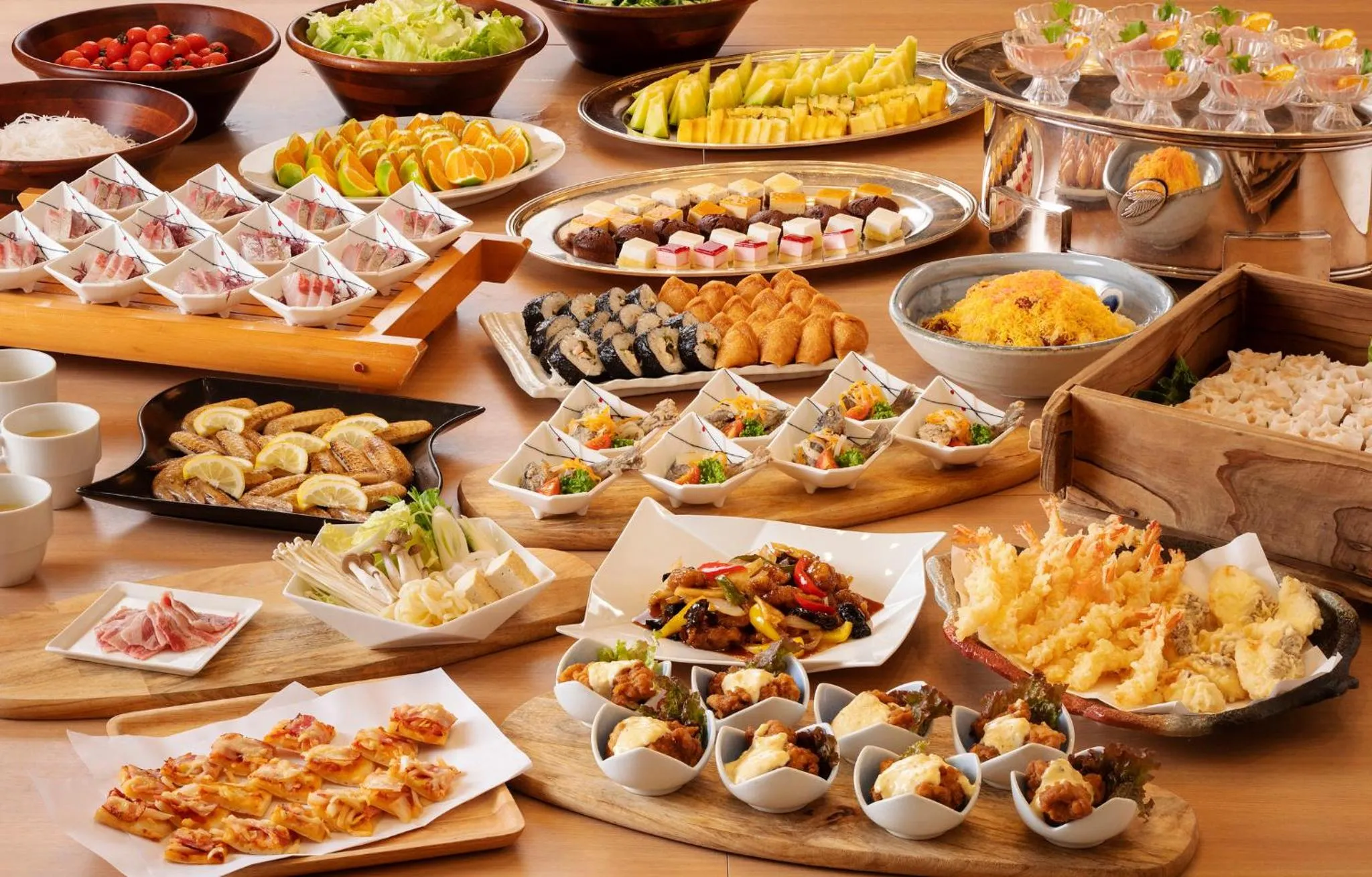 Restaurant/places to eat in ANA Holiday Inn Resort Miyazaki by IHG