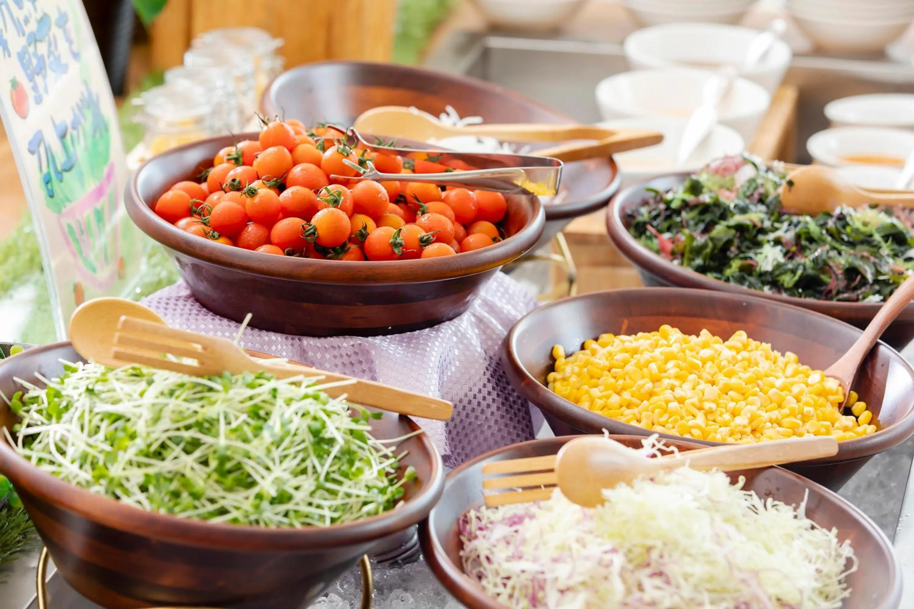 Restaurant/places to eat in ANA Holiday Inn Resort Miyazaki by IHG