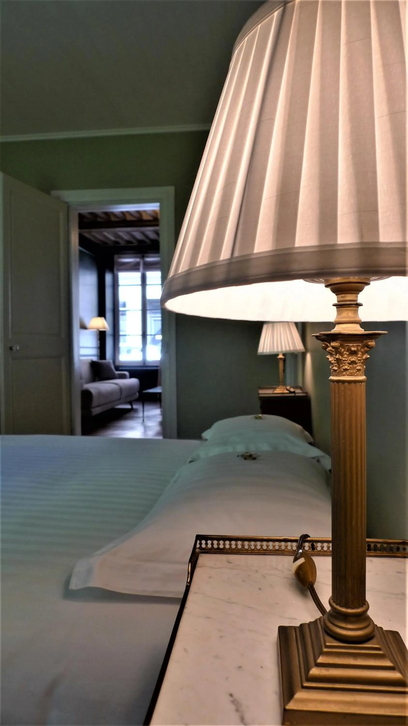 Bed in Les chambres de l'Abbaye