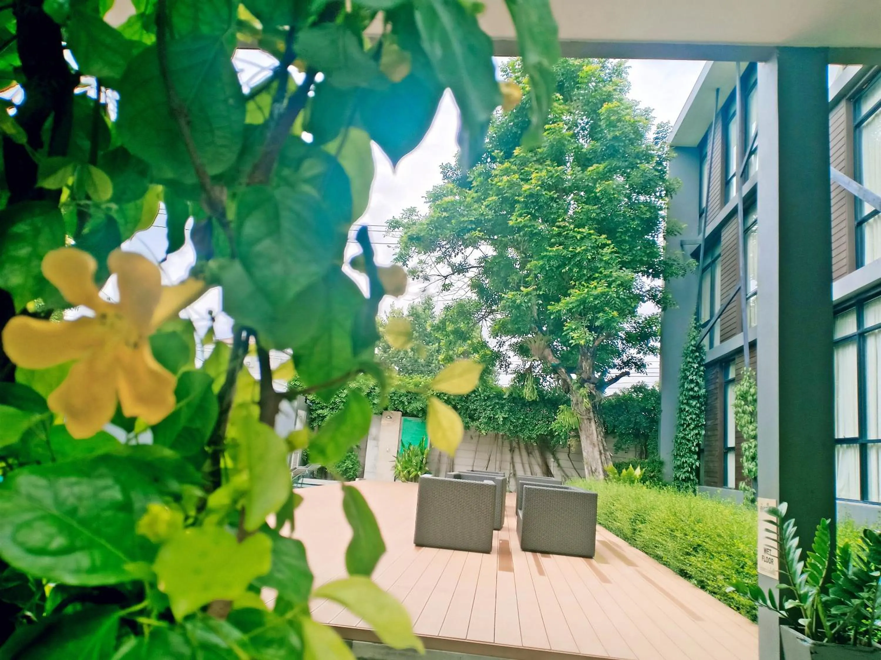 Patio in Vismaya Suvarnabhumi Hotel